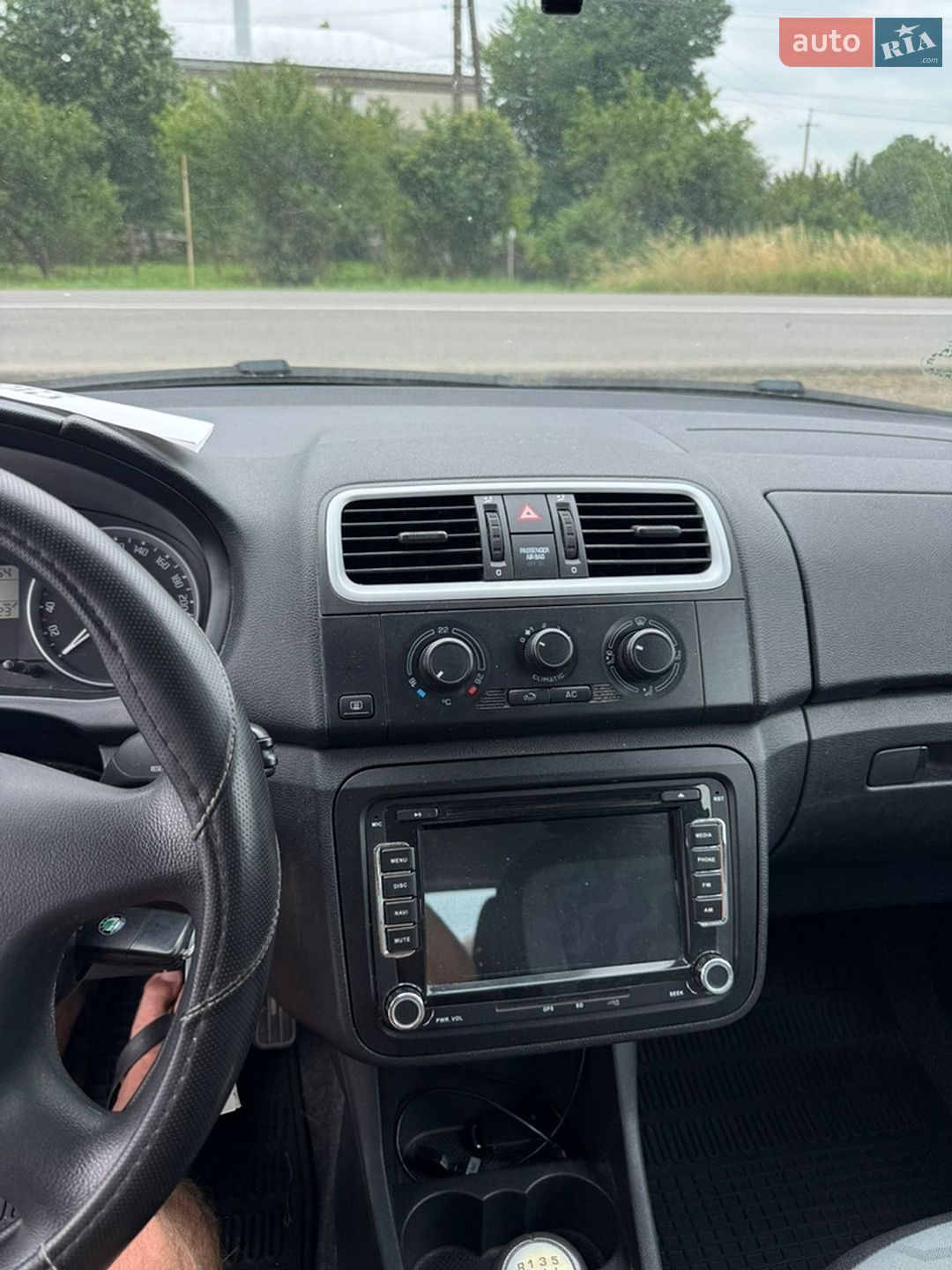 Skoda Fabia 2009 VIN TMBGC25J293150755 фото оголошення 19 з 22