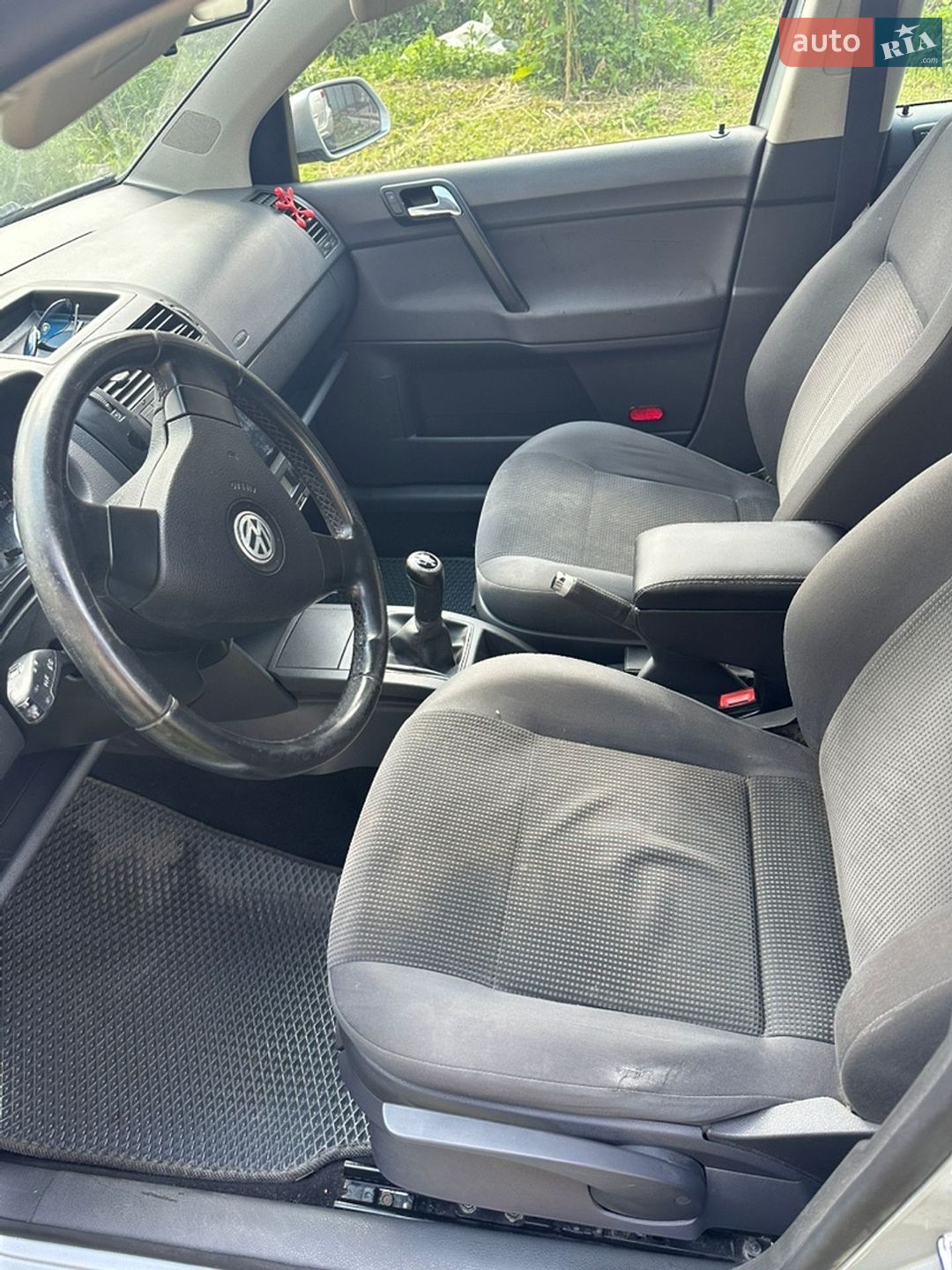 Volkswagen Polo 2009 VIN WVWZZZ9NZ9Y160215 фото оголошення 2 з 5