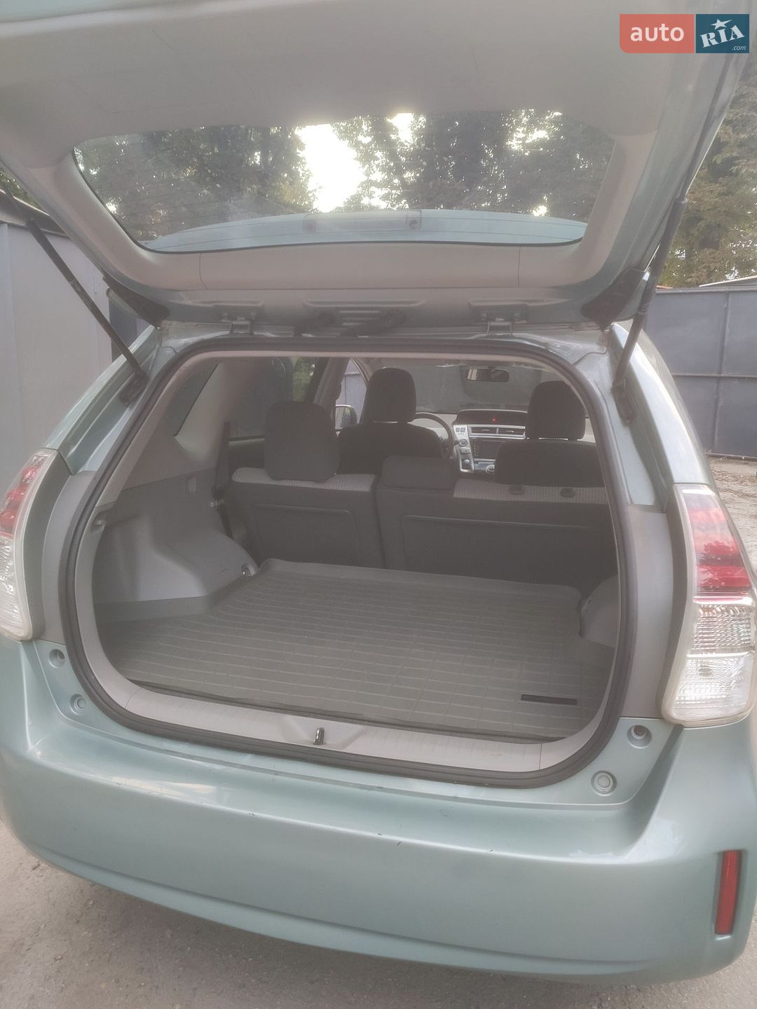 Toyota Prius v 2014 VIN JTDZN3EU7FJ019556 фото оголошення 7 з 16