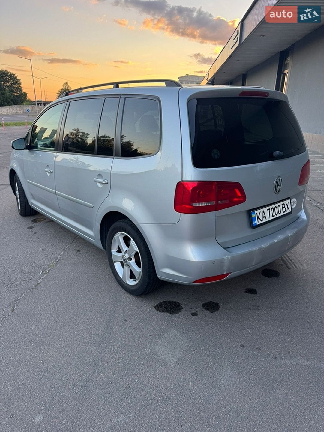 Volkswagen Touran 2011 VIN WVGZZZ1TZBW068049 фото оголошення 8 з 22