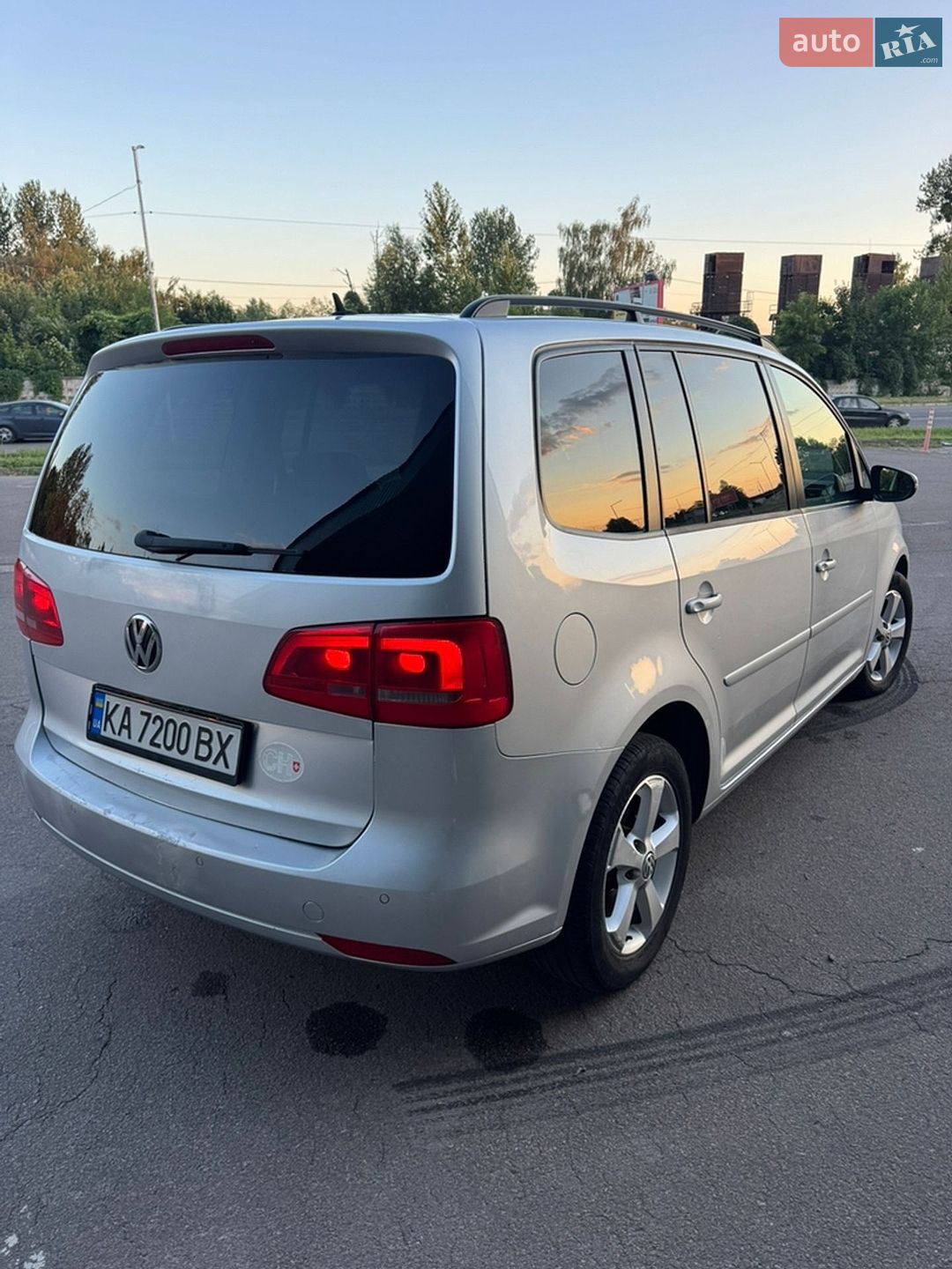 Volkswagen Touran 2011 VIN WVGZZZ1TZBW068049 фото оголошення 9 з 22
