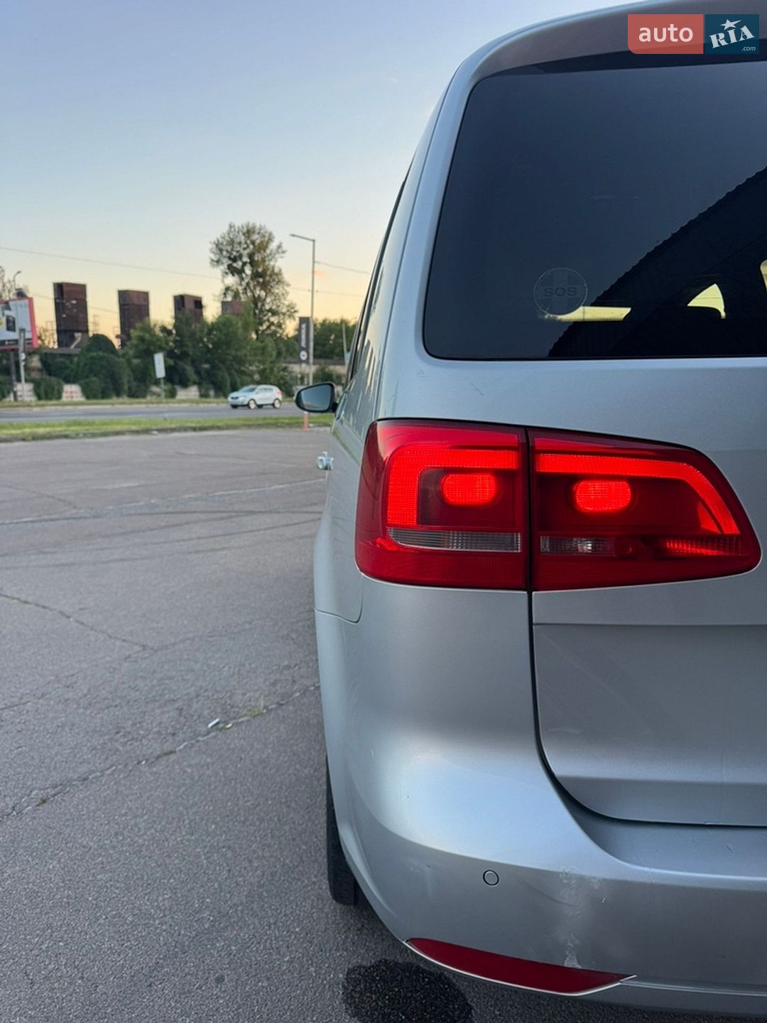 Volkswagen Touran 2011 VIN WVGZZZ1TZBW068049 фото оголошення 10 з 22