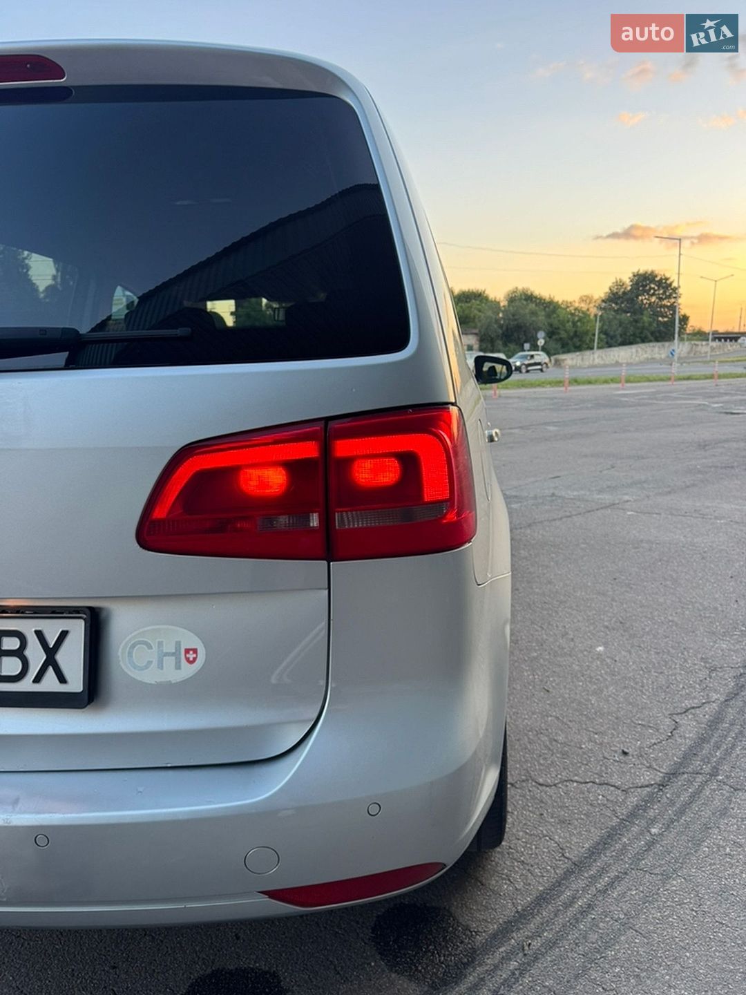 Volkswagen Touran 2011 VIN WVGZZZ1TZBW068049 фото оголошення 11 з 22