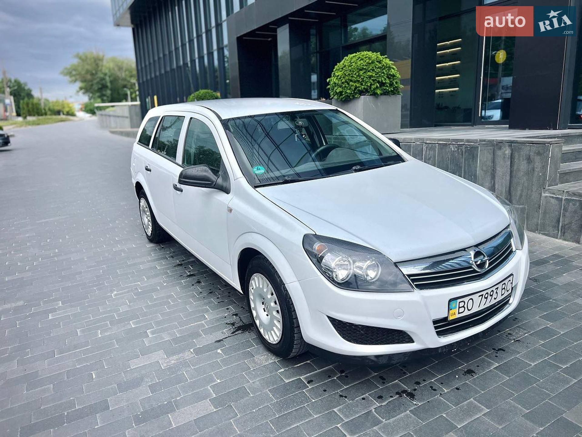 Opel Astra 2010 VIN W0L0AHL35A2077533 фото оголошення 2 з 23