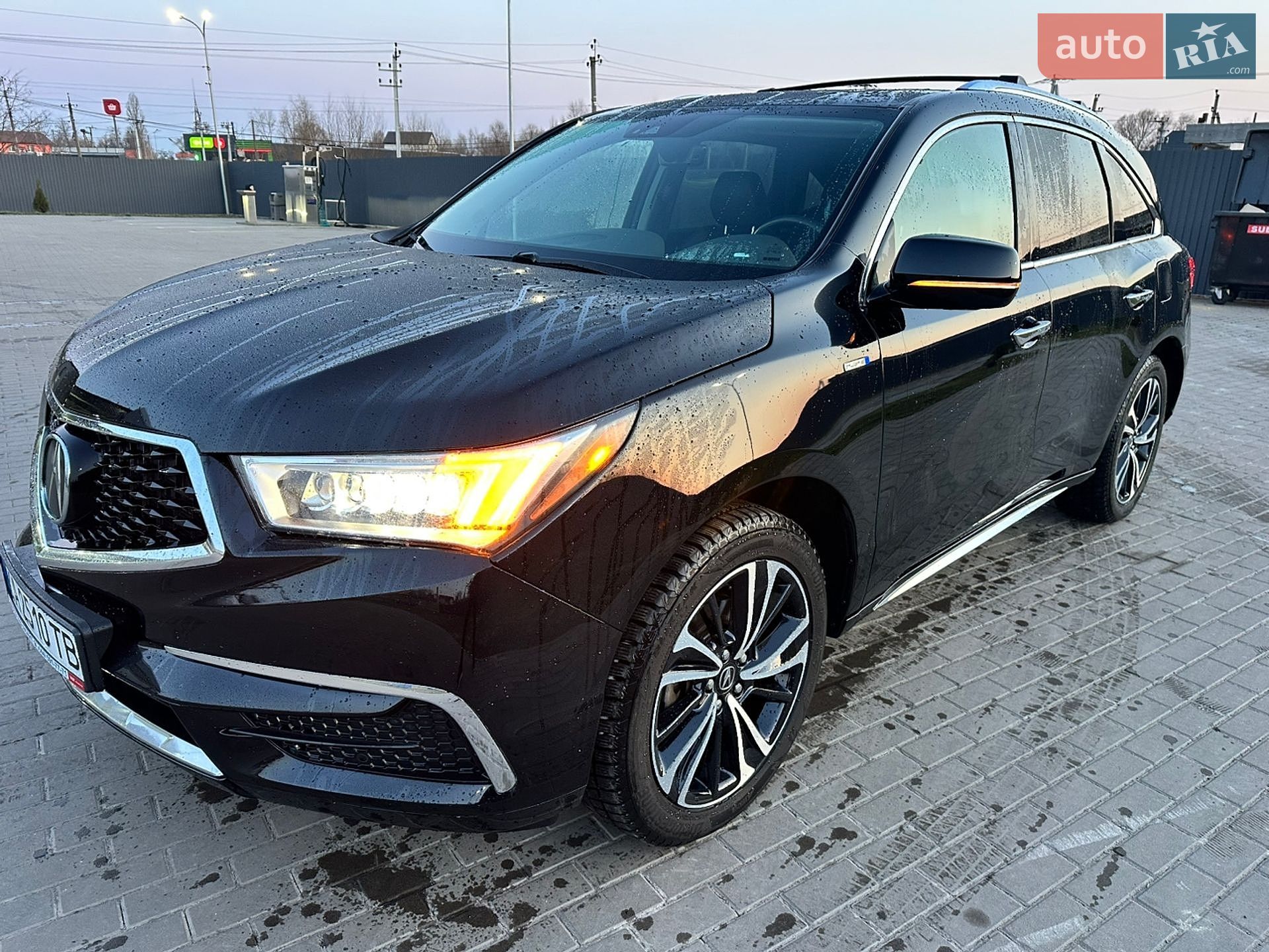 Acura MDX 2018 VIN 5J8YD7H54KL000053 фото оголошення 36 з 155