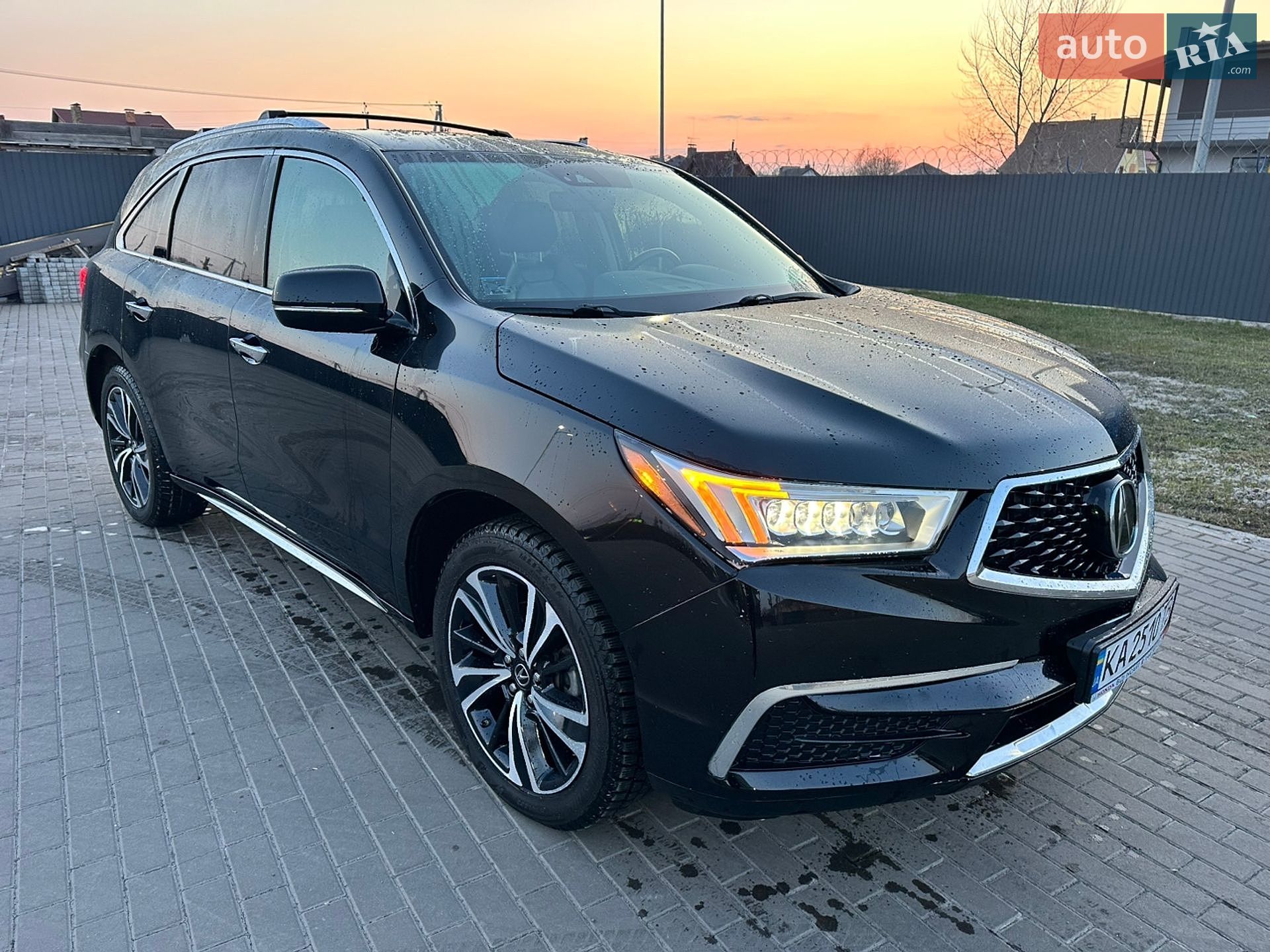 Acura MDX 2018 VIN 5J8YD7H54KL000053 фото оголошення 39 з 155