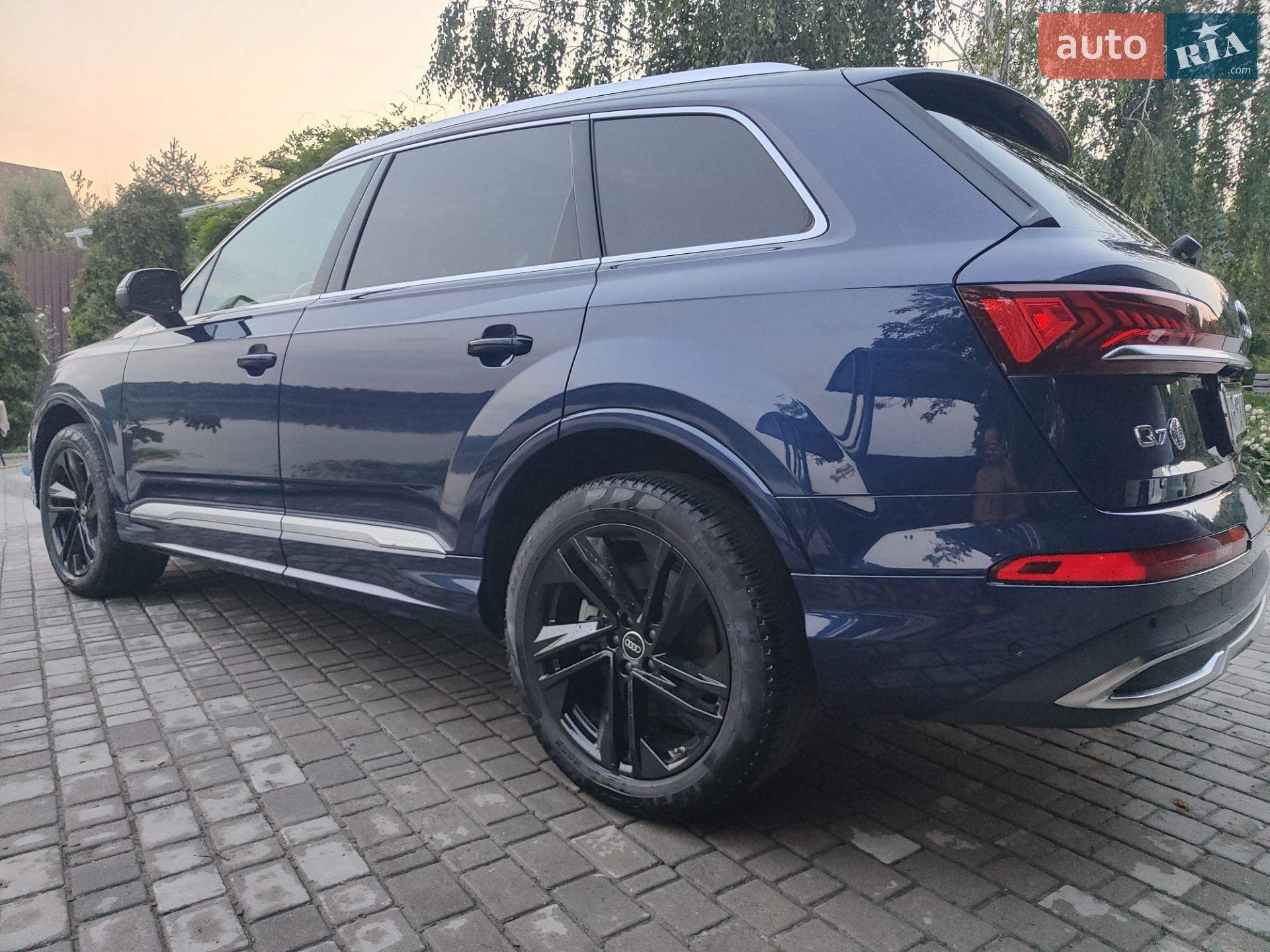Audi Q7 2022 VIN WA1LXBF75ND019985 фото оголошення 9 з 21
