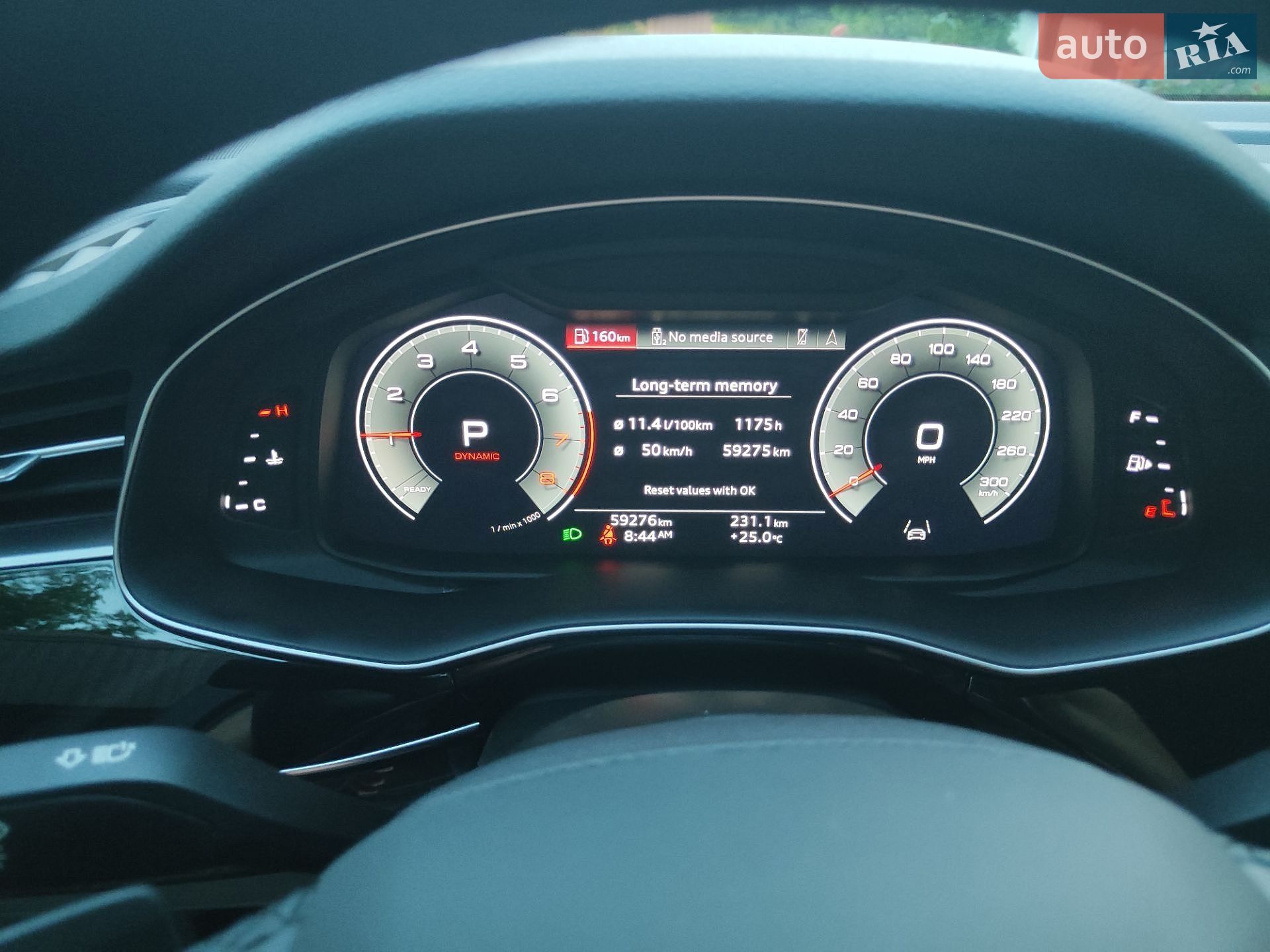 Audi Q7 2022 VIN WA1LXBF75ND019985 фото оголошення 2 з 22