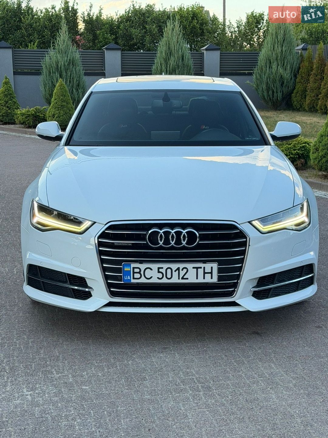 Audi A6 2015 VIN WAUGFAFC6GN068950 фото оголошення 2 з 38