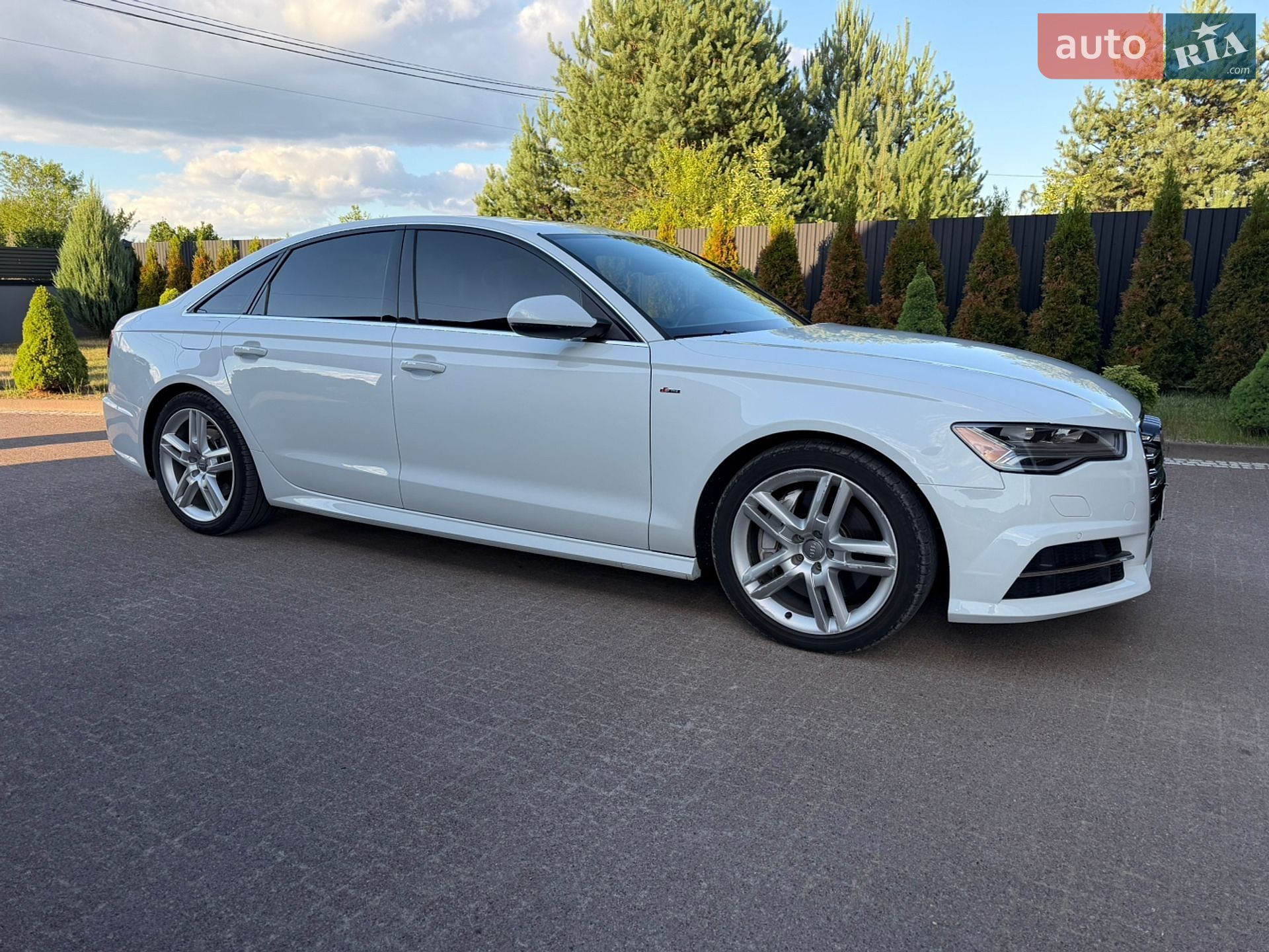 Audi A6 2015 VIN WAUGFAFC6GN068950 фото оголошення 7 з 38