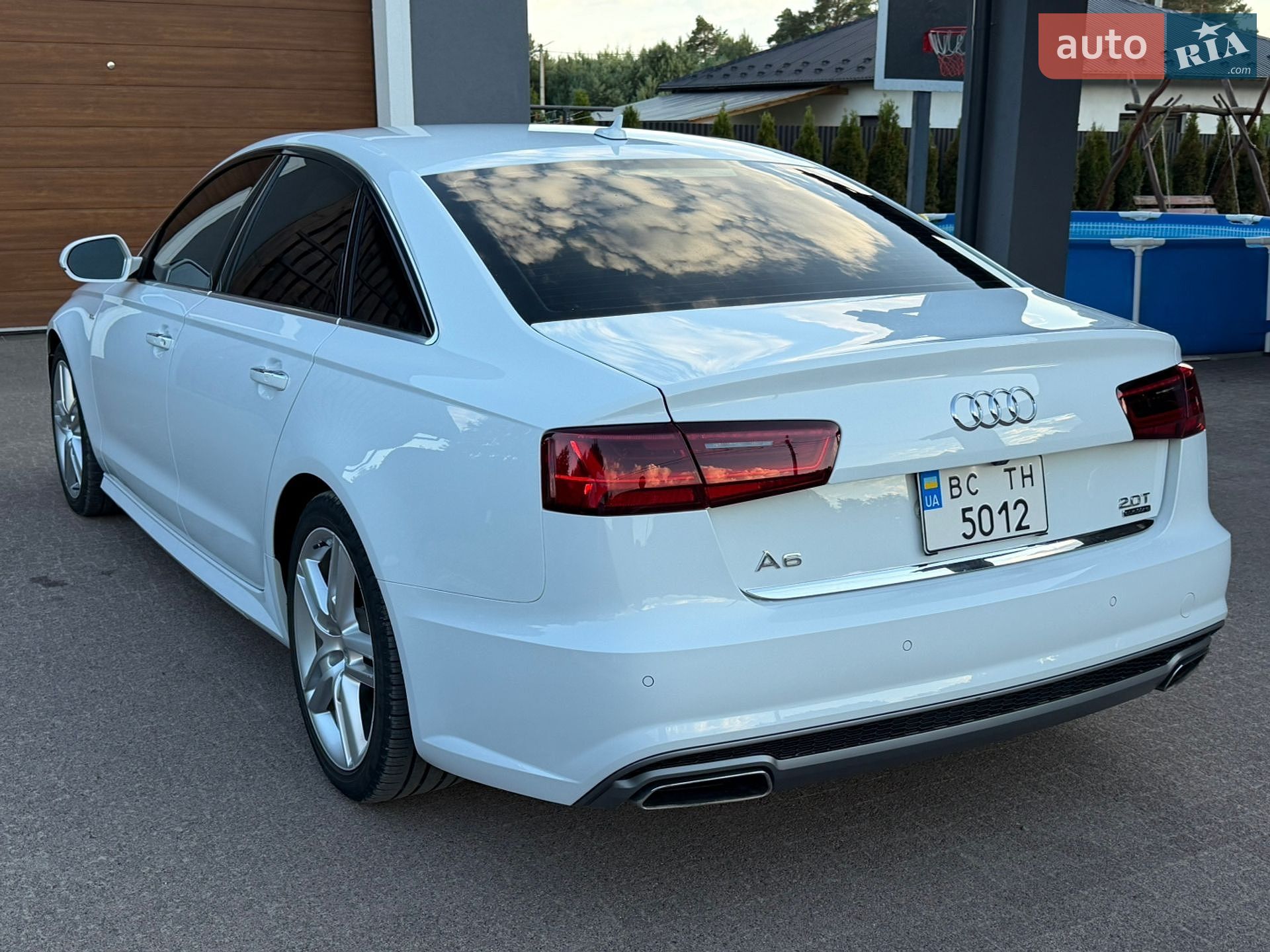 Audi A6 2015 VIN WAUGFAFC6GN068950 фото оголошення 19 з 38