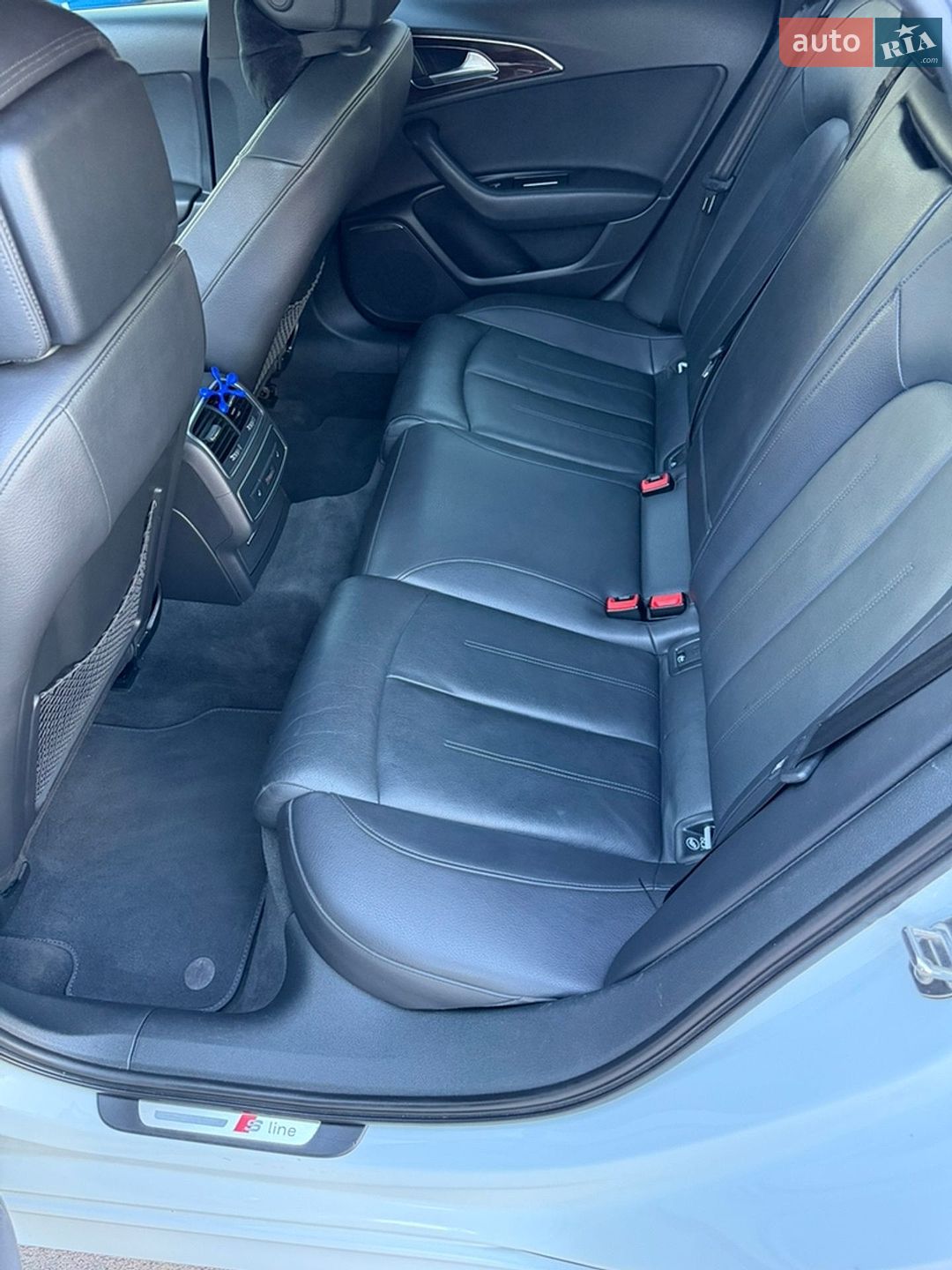 Audi A6 2015 VIN WAUGFAFC6GN068950 фото оголошення 28 з 38