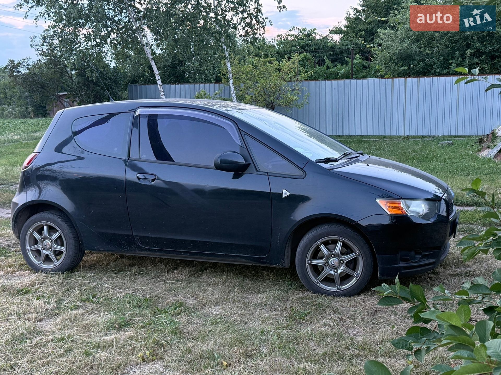 Mitsubishi Colt 2009 VIN XMCMJZ34A9F006817 фото оголошення 3 з 7
