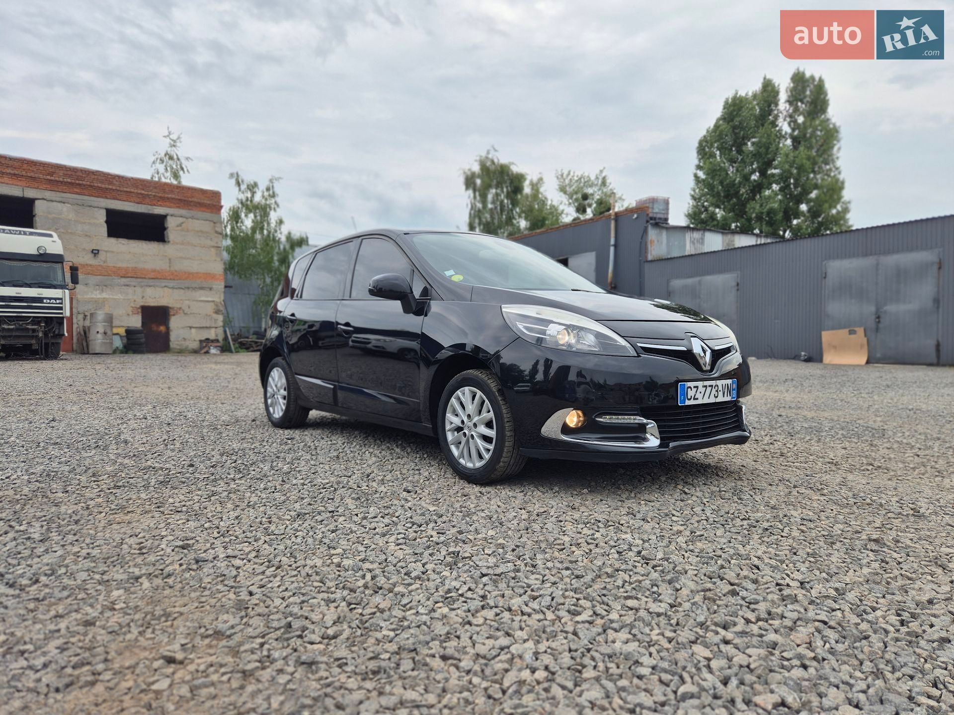 Renault Scenic 2013 VIN VF1JZ3G0449843080 фото оголошення 3 з 18