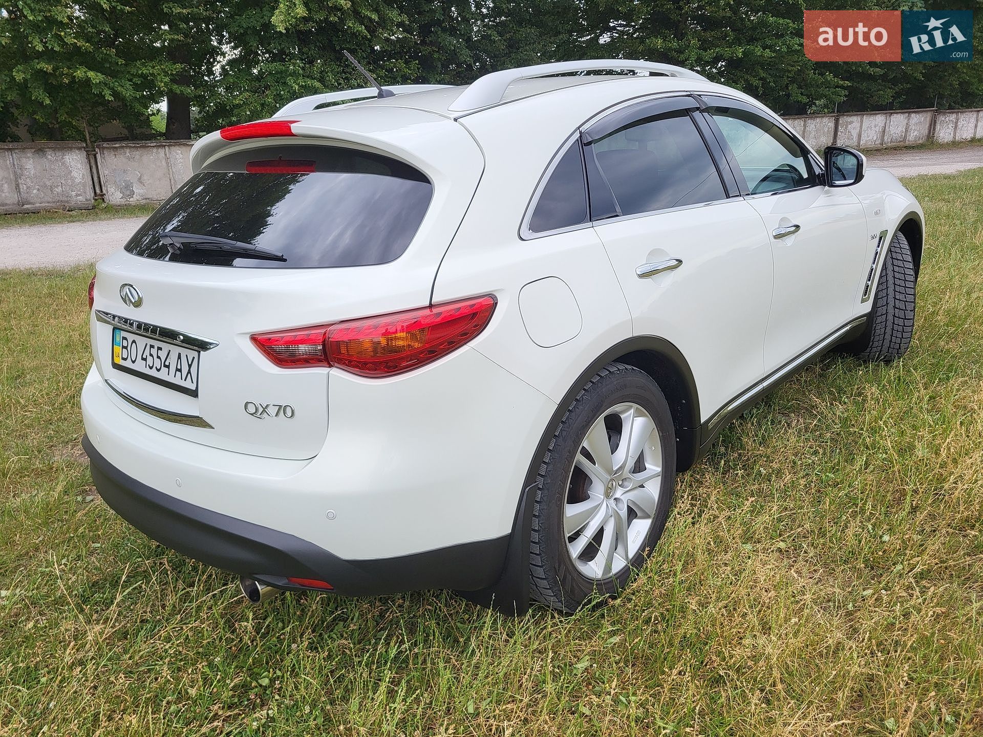 Infiniti QX70 2015 VIN JN1TDNS51U0571779 фото оголошення 2 з 12