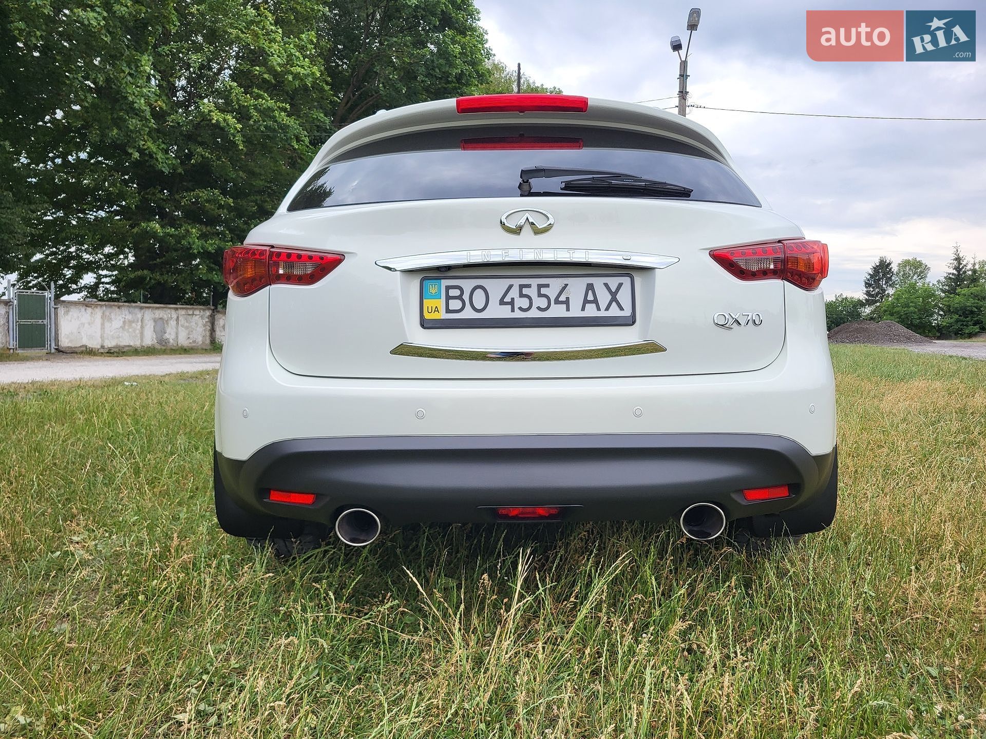 Infiniti QX70 2015 VIN JN1TDNS51U0571779 фото оголошення 3 з 12