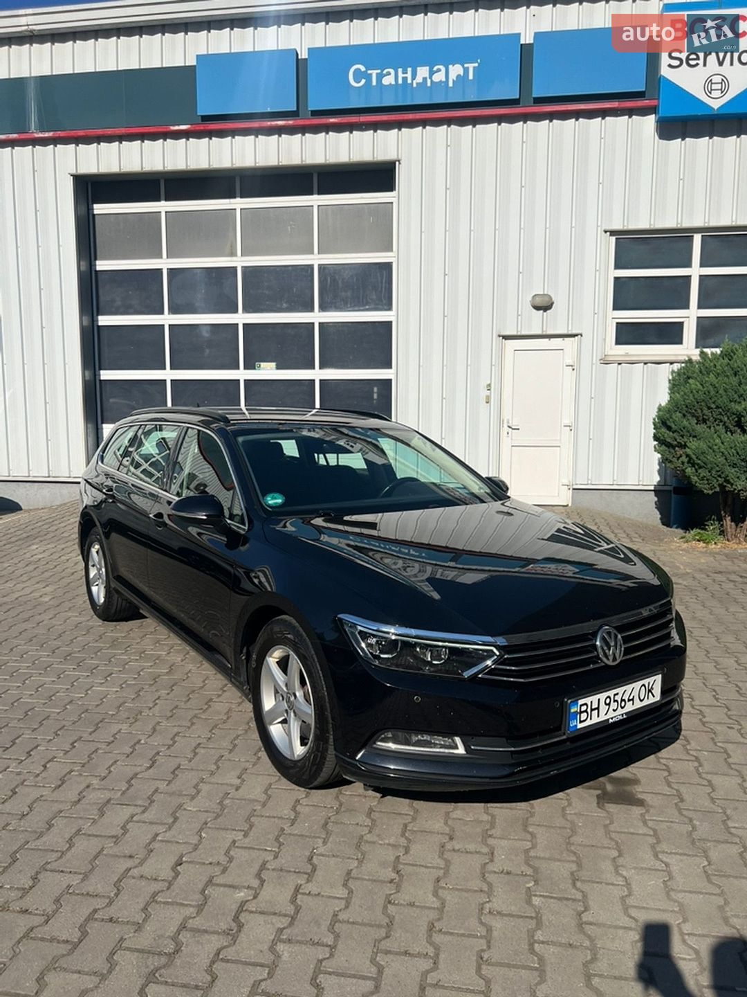 Volkswagen Passat 2017 VIN WVWZZZ3CZHP030229 фото оголошення 2 з 26