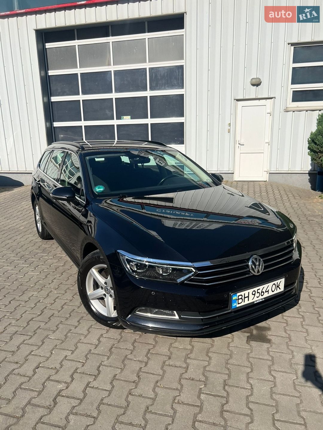 Volkswagen Passat 2017 VIN WVWZZZ3CZHP030229 фото оголошення 3 з 26