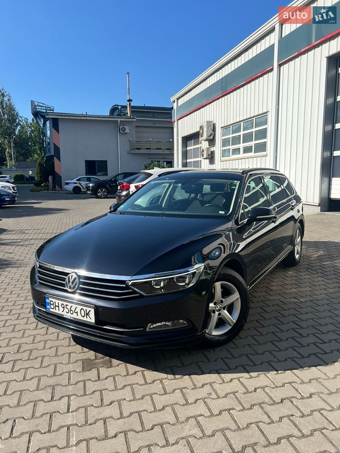 Volkswagen Passat 2017 VIN WVWZZZ3CZHP030229 фото оголошення 4 з 26