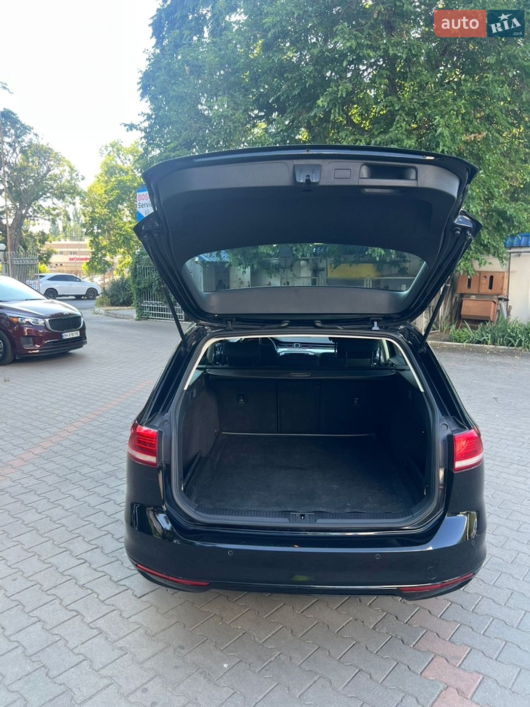Volkswagen Passat 2017 VIN WVWZZZ3CZHP030229 фото оголошення 14 з 26
