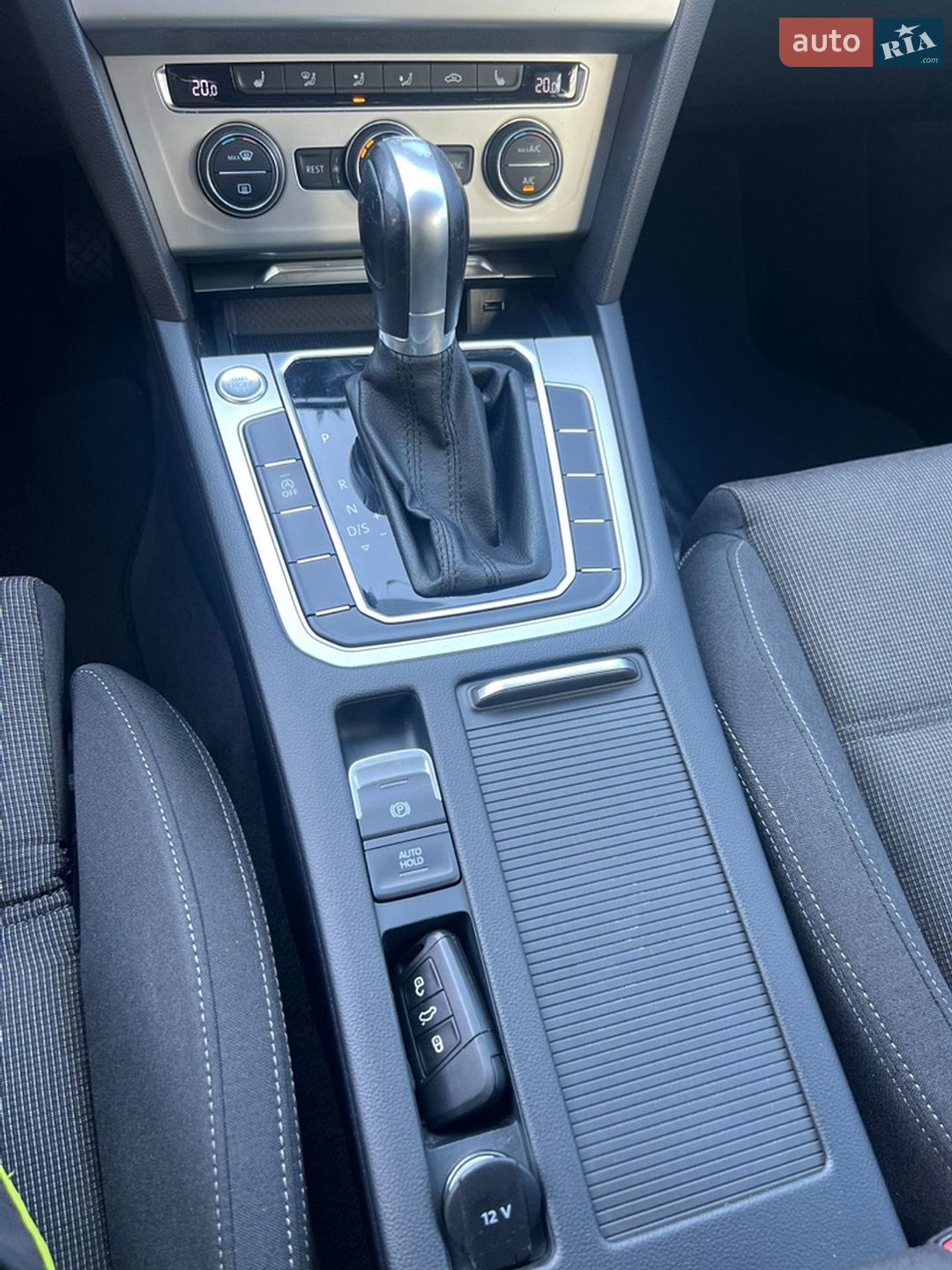 Volkswagen Passat 2017 VIN WVWZZZ3CZHP030229 фото оголошення 20 з 26