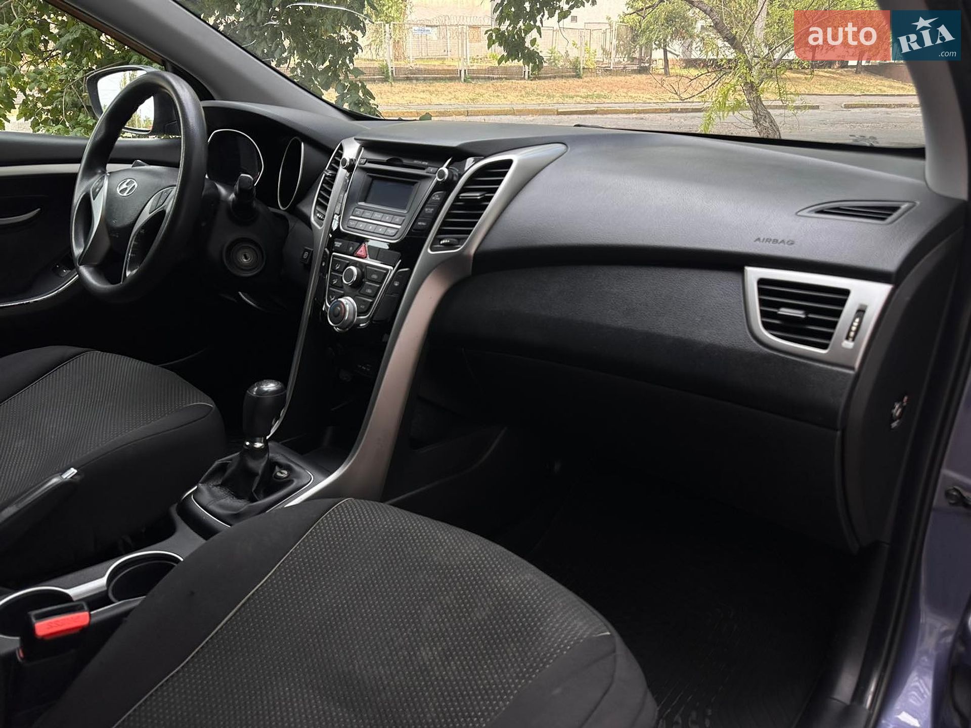Hyundai i30 2013 VIN TMAD251AAEJ135554 фото оголошення 22 з 34