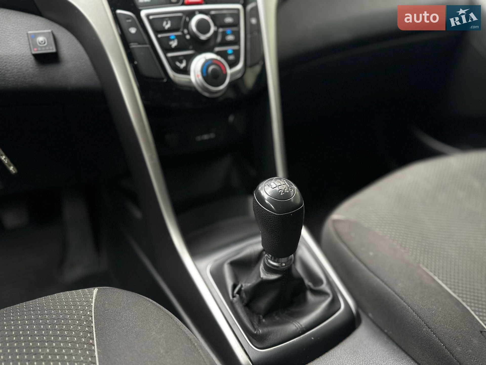 Hyundai i30 2013 VIN TMAD251AAEJ135554 фото оголошення 27 з 34