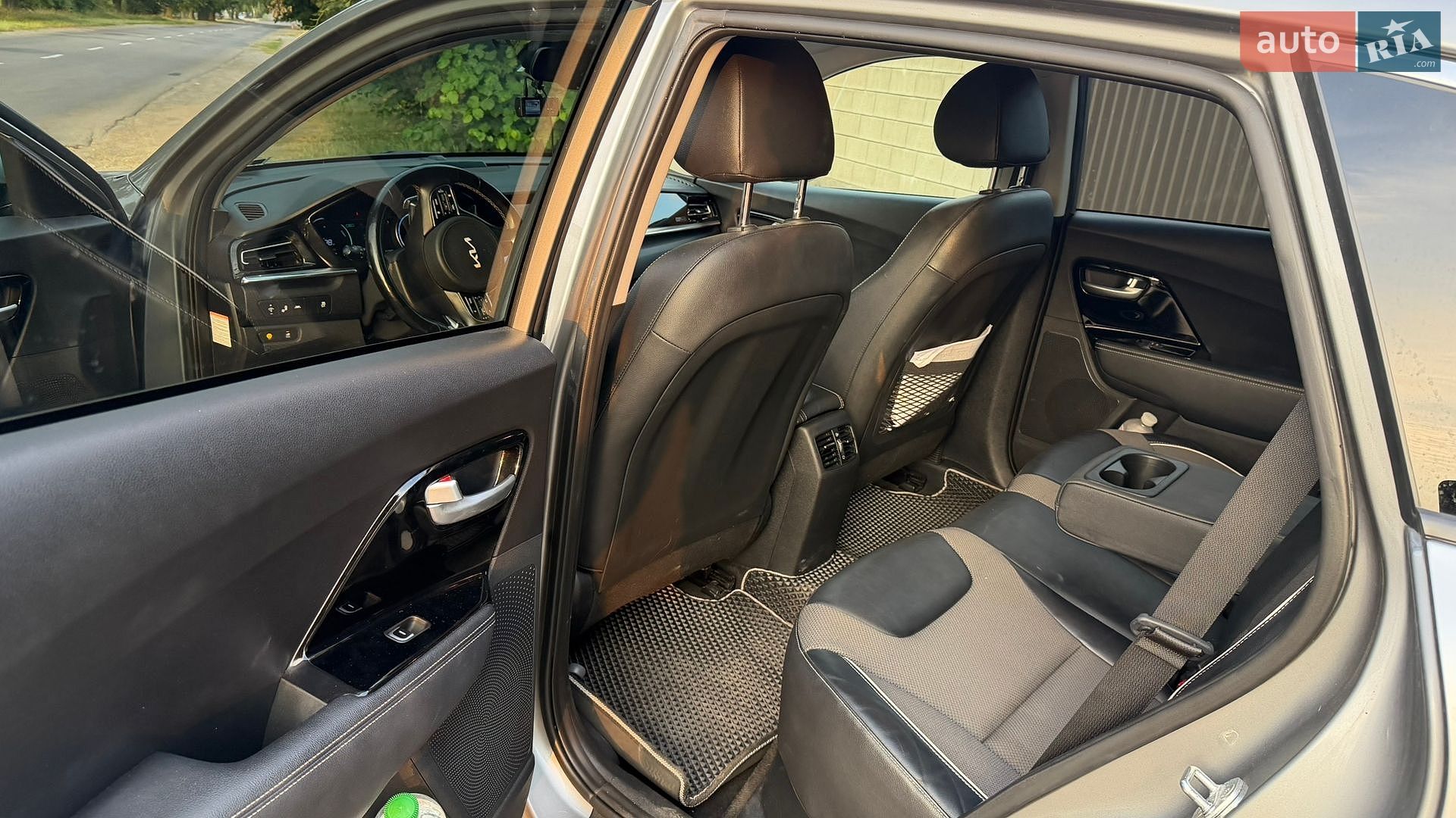 Kia Niro 2022 VIN KNDCC3LG4N5161184 фото оголошення 28 з 34