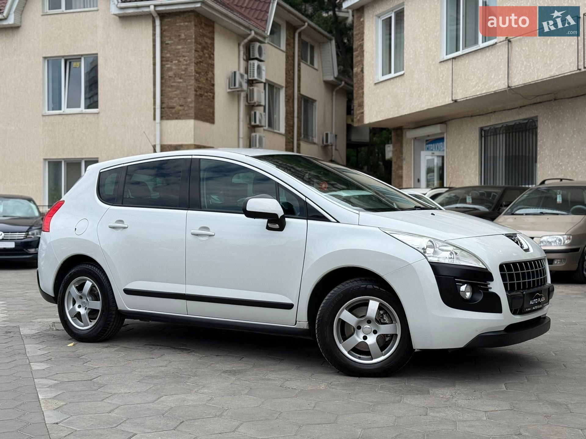 Peugeot 3008 2011 VIN VF30URHE8BS210948 фото оголошення 5 з 40