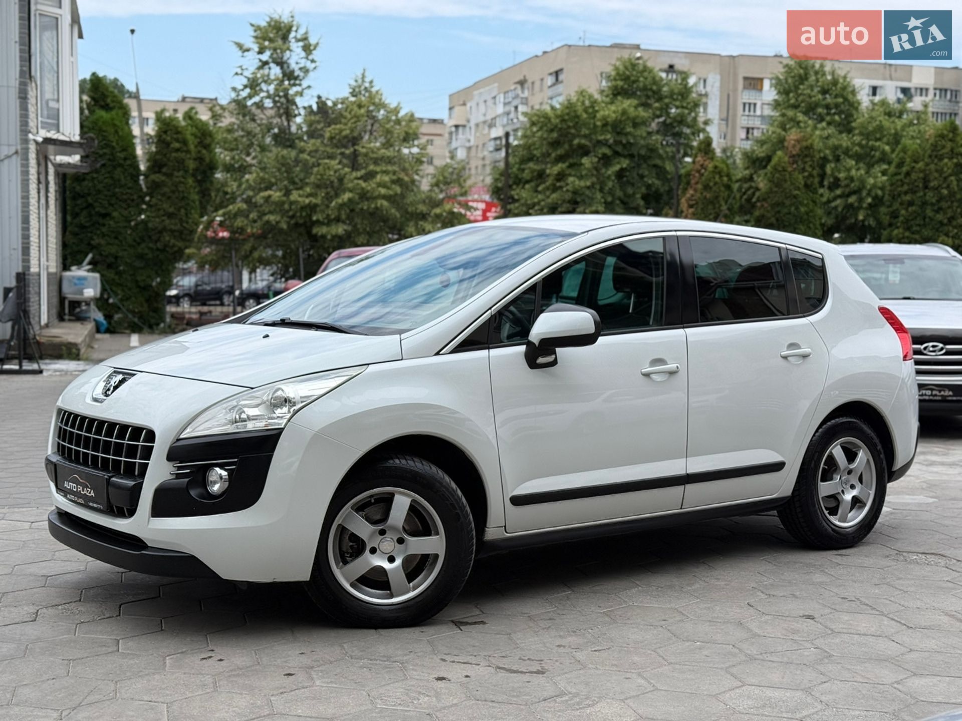 Peugeot 3008 2011 VIN VF30URHE8BS210948 фото оголошення 10 з 40