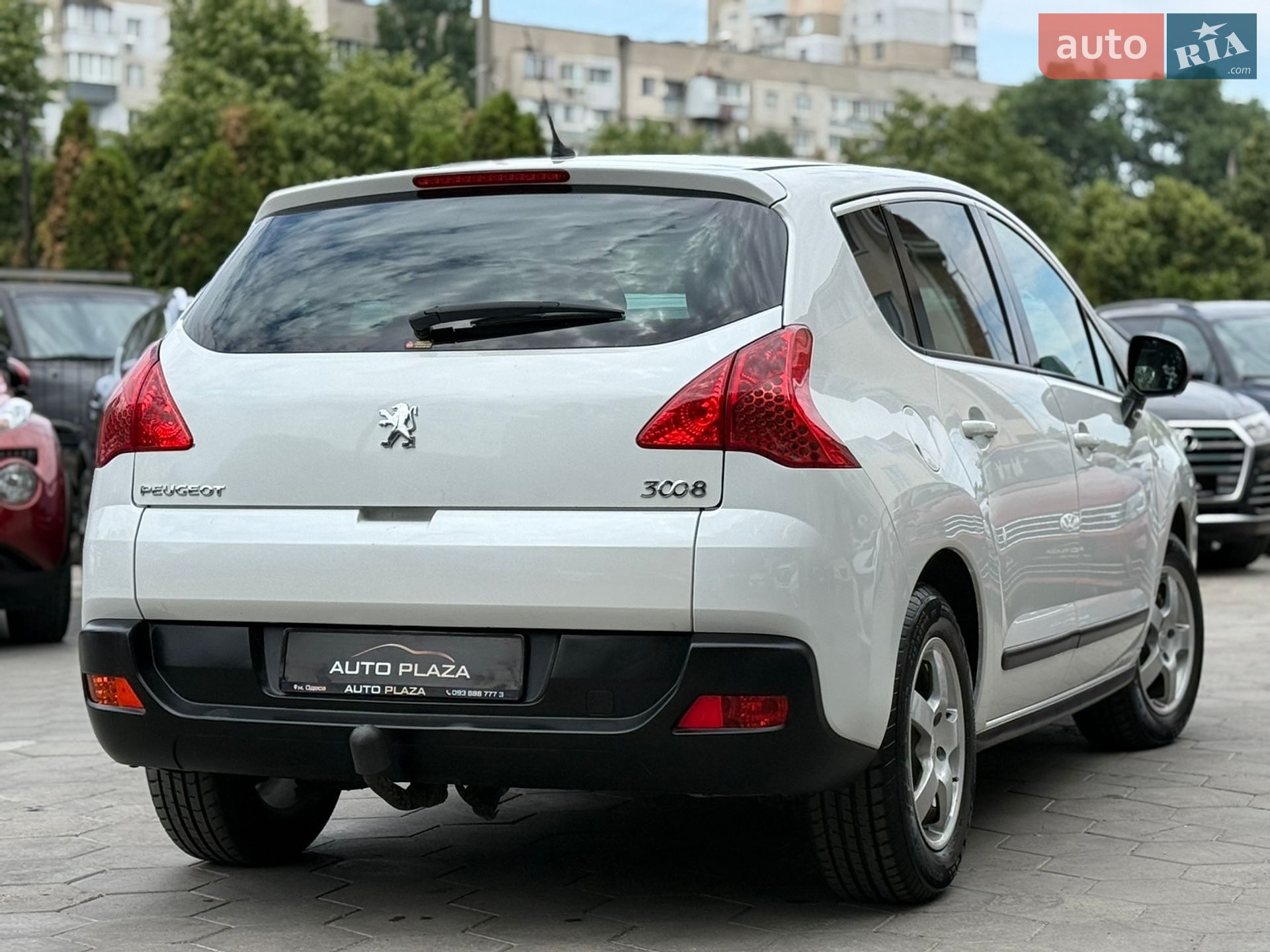 Peugeot 3008 2011 VIN VF30URHE8BS210948 фото оголошення 16 з 40