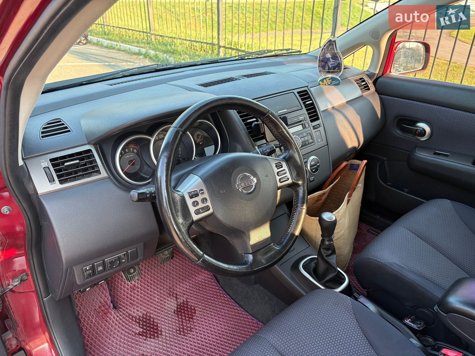 Nissan TIIDA 2008 VIN 3N1FBAC11UK422950 фото оголошення 2 з 12