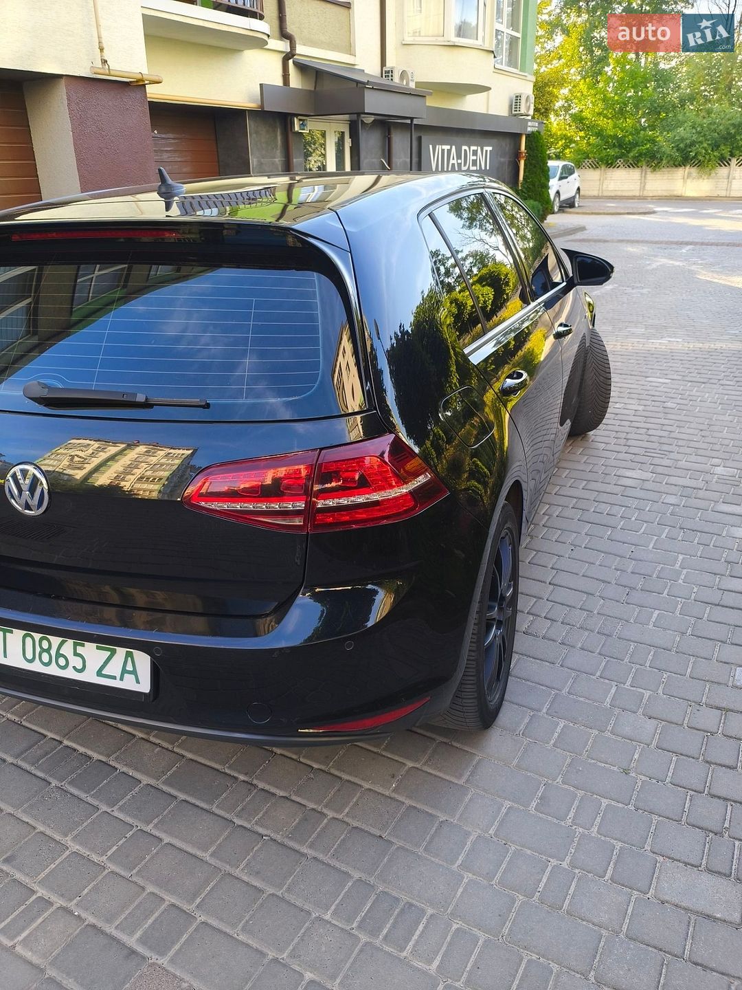 Volkswagen e-Golf 2014 VIN WVWZZZAUZFW900779 фото оголошення 8 з 25