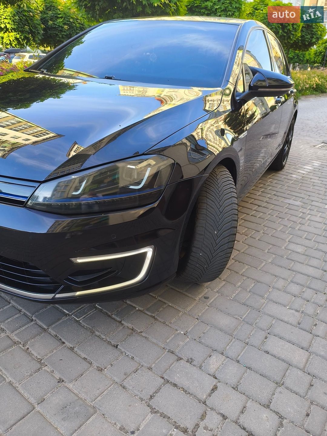 Volkswagen e-Golf 2014 VIN WVWZZZAUZFW900779 фото оголошення 4 з 25