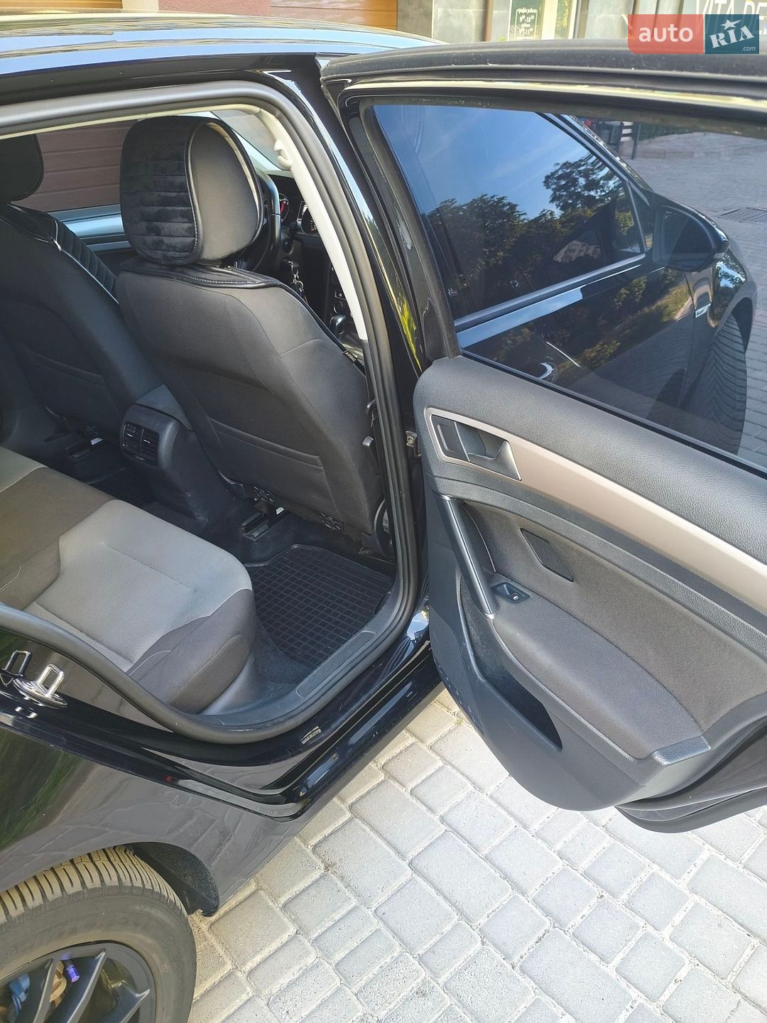 Volkswagen e-Golf 2014 VIN WVWZZZAUZFW900779 фото оголошення 18 з 25