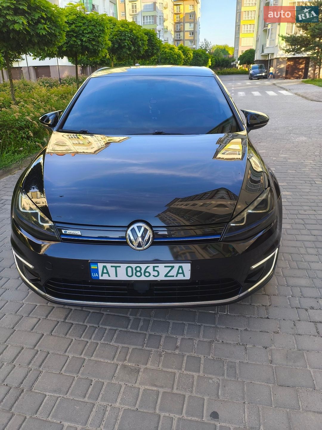 Volkswagen e-Golf 2014 VIN WVWZZZAUZFW900779 фото оголошення 21 з 25