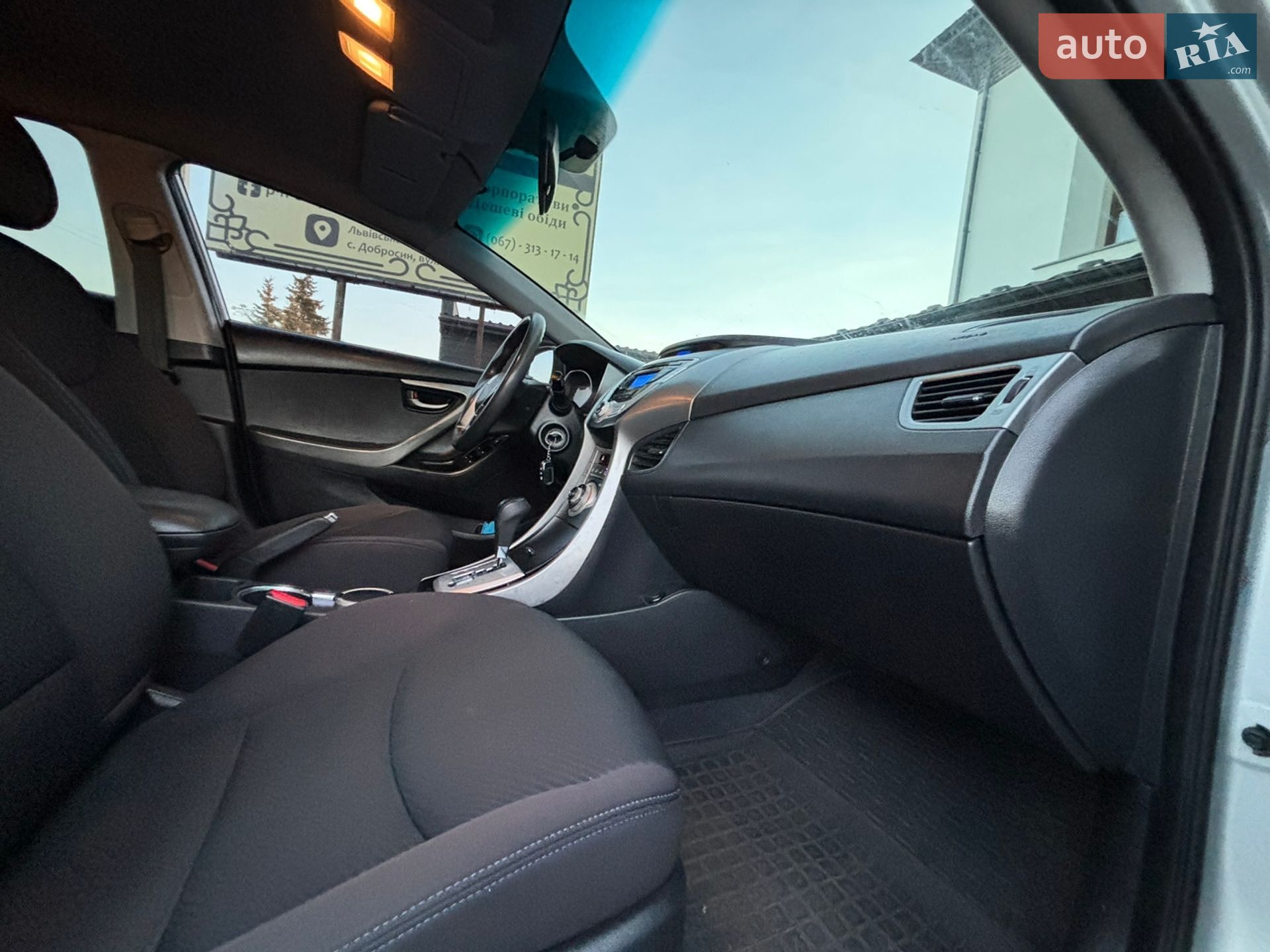 Hyundai Elantra 2011 VIN KMHDH41CBCU190462 фото оголошення 16 з 31