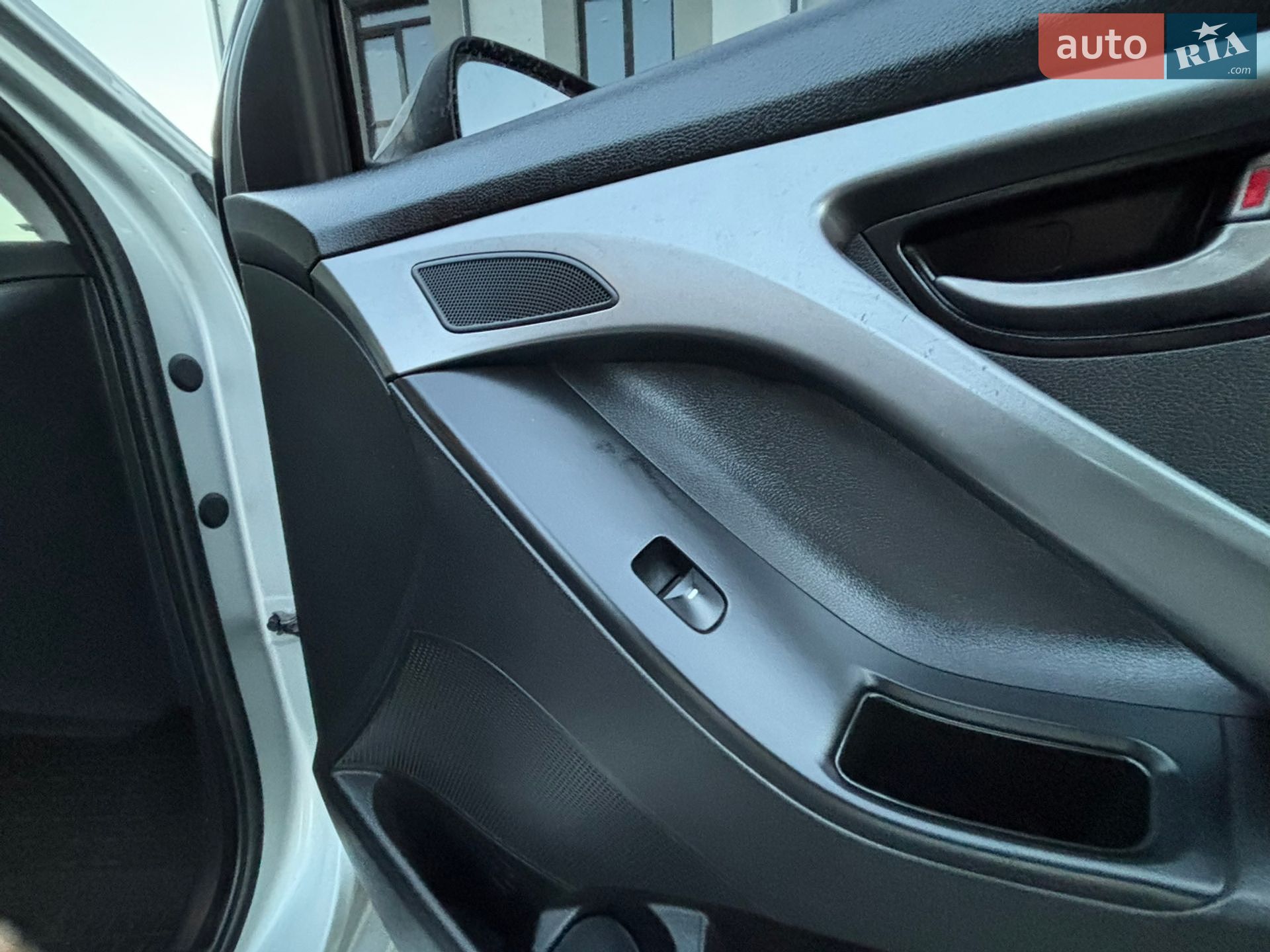 Hyundai Elantra 2011 VIN KMHDH41CBCU190462 фото оголошення 29 з 31