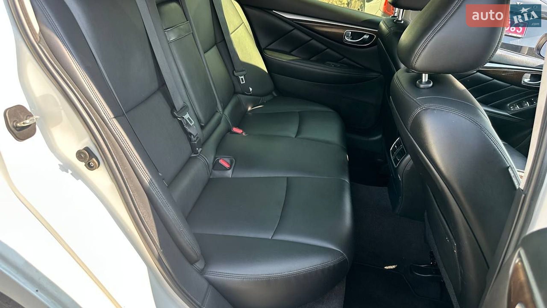 Infiniti Q50 2017 VIN JN1EV7AR6JM438421 фото оголошення 18 з 22