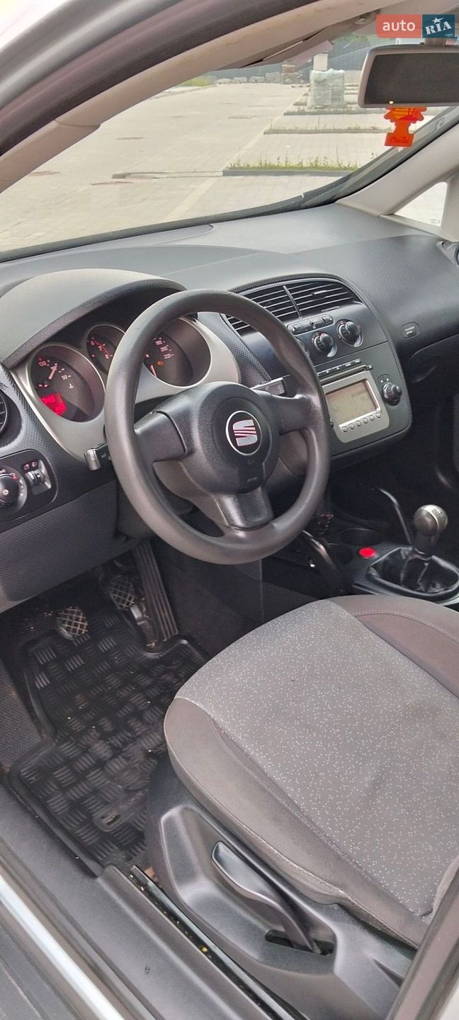 SEAT Toledo 2004 VIN VSSZZZ5PZ5R052486 фото оголошення 23 з 45