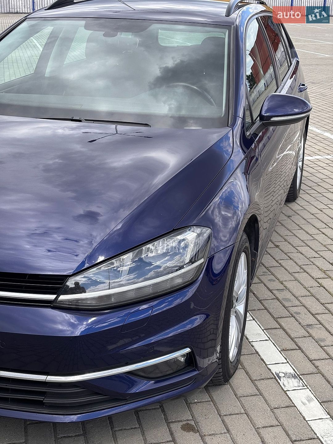 Volkswagen Golf 2019 VIN WVWZZZAUZKP540990 фото оголошення 3 з 32