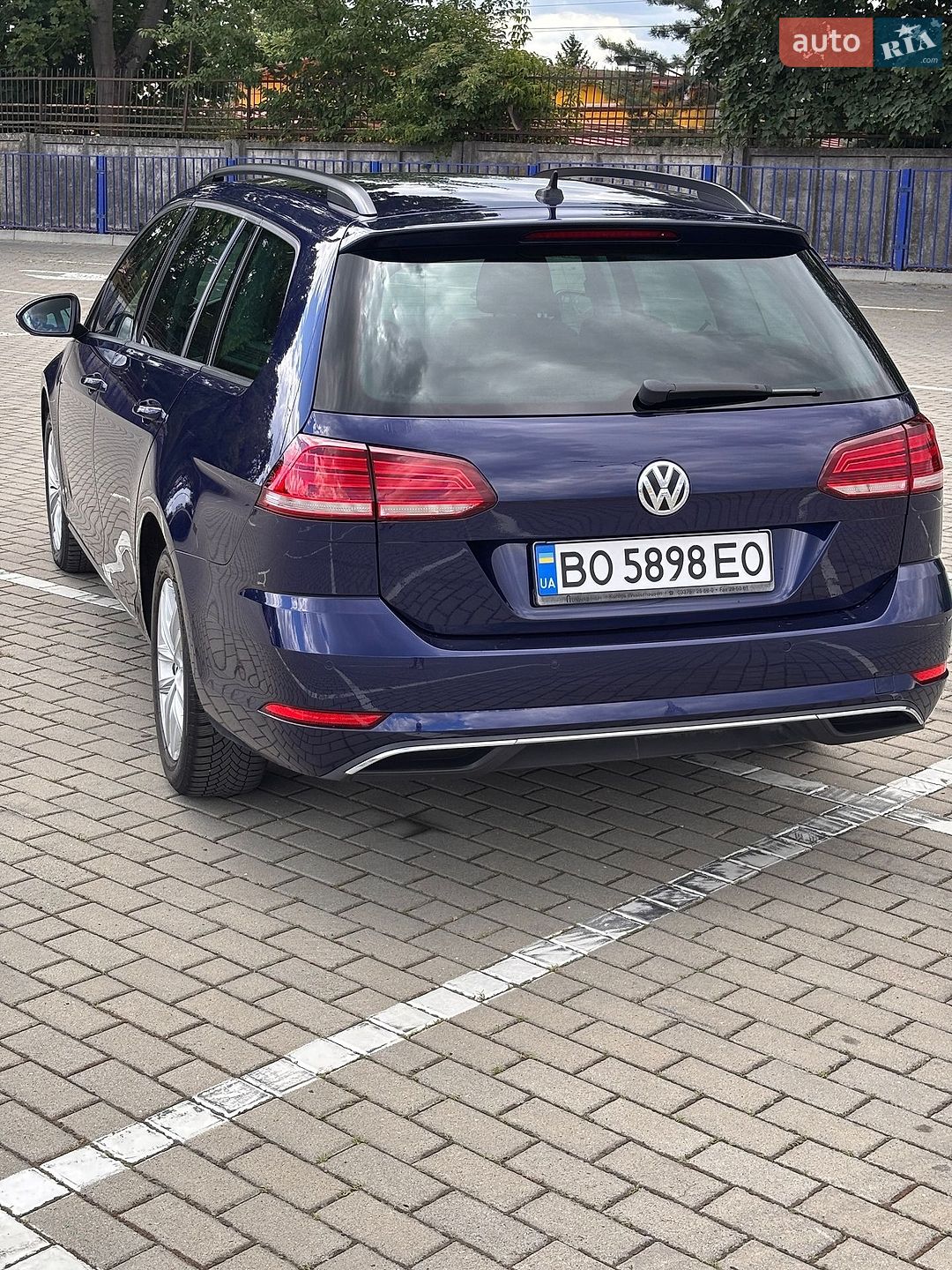 Volkswagen Golf 2019 VIN WVWZZZAUZKP540990 фото оголошення 4 з 32