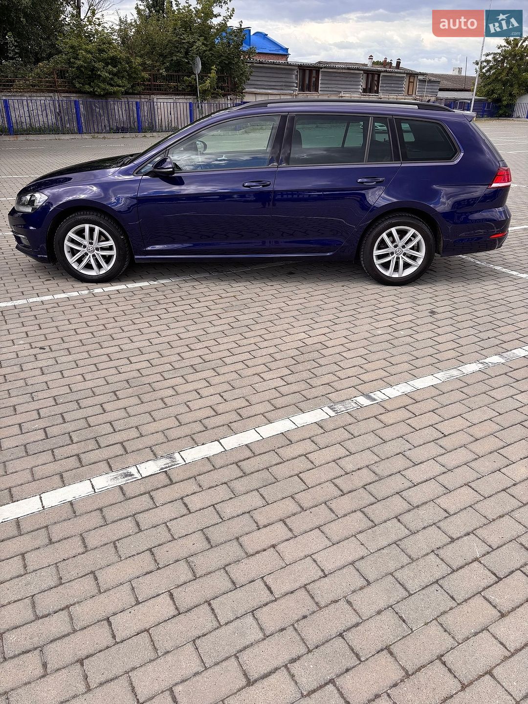 Volkswagen Golf 2019 VIN WVWZZZAUZKP540990 фото оголошення 10 з 32
