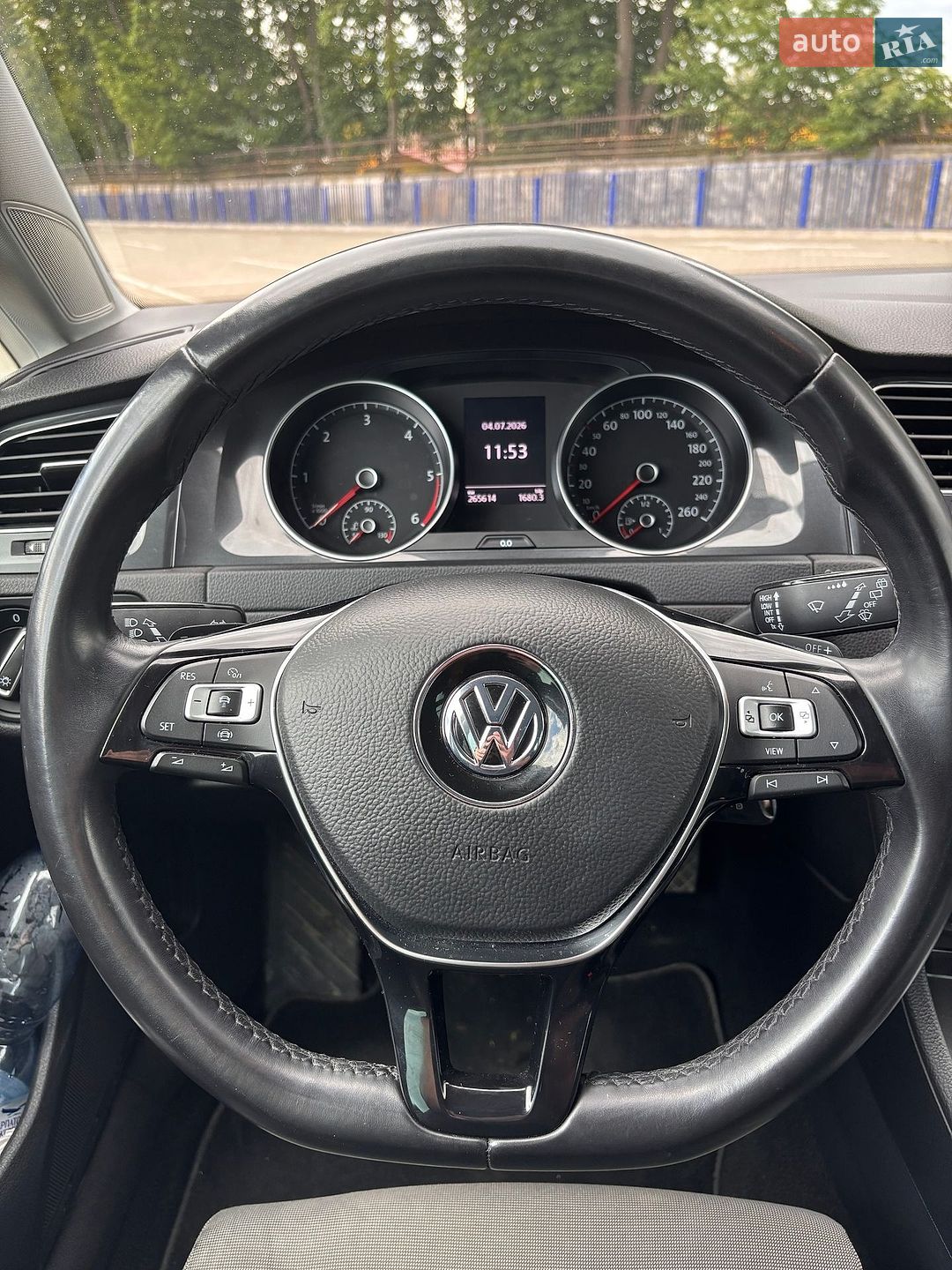 Volkswagen Golf 2019 VIN WVWZZZAUZKP540990 фото оголошення 19 з 32