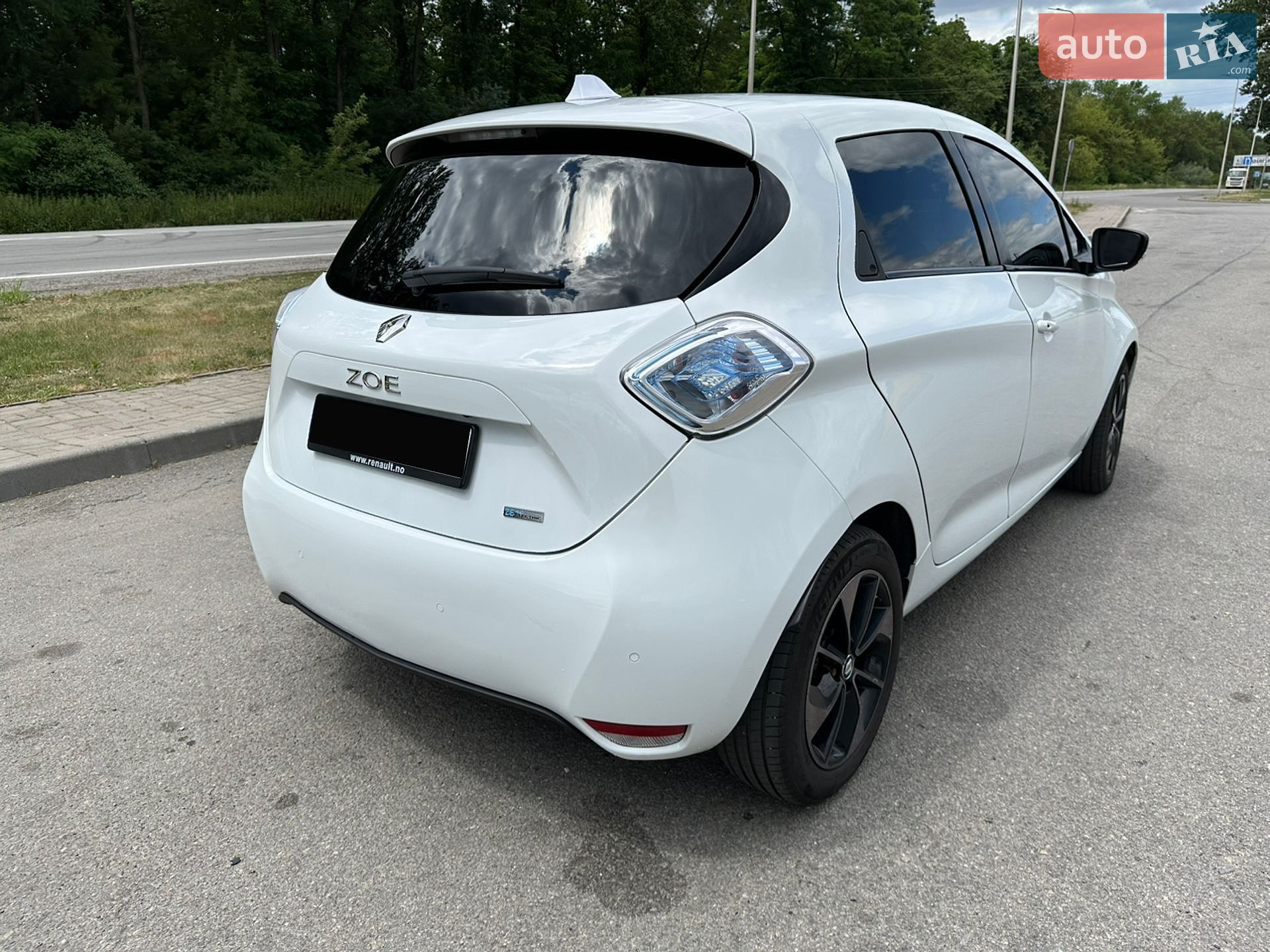 Renault Zoe 2018 VIN VF1AG000161349878 фото оголошення 10 з 18