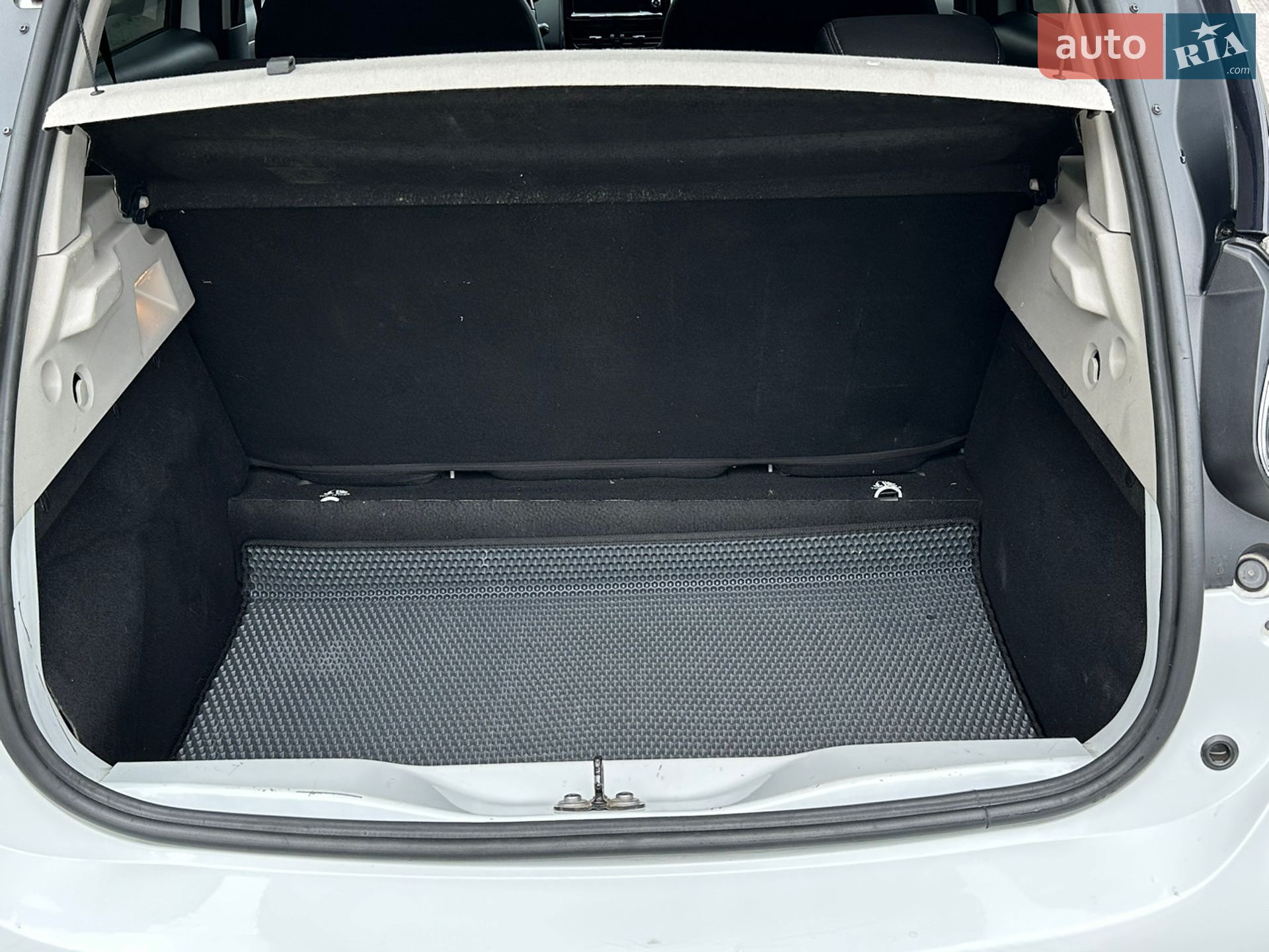 Renault Zoe 2018 VIN VF1AG000161349878 фото оголошення 15 з 18