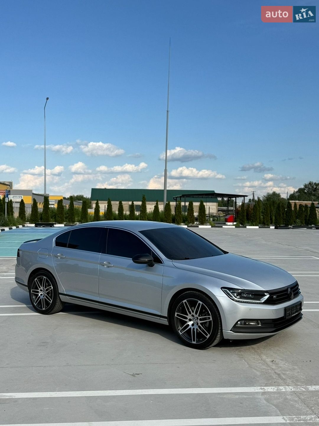 Volkswagen Passat 2015 VIN WVWZZZ3CZFE505501 фото оголошення 4 з 27