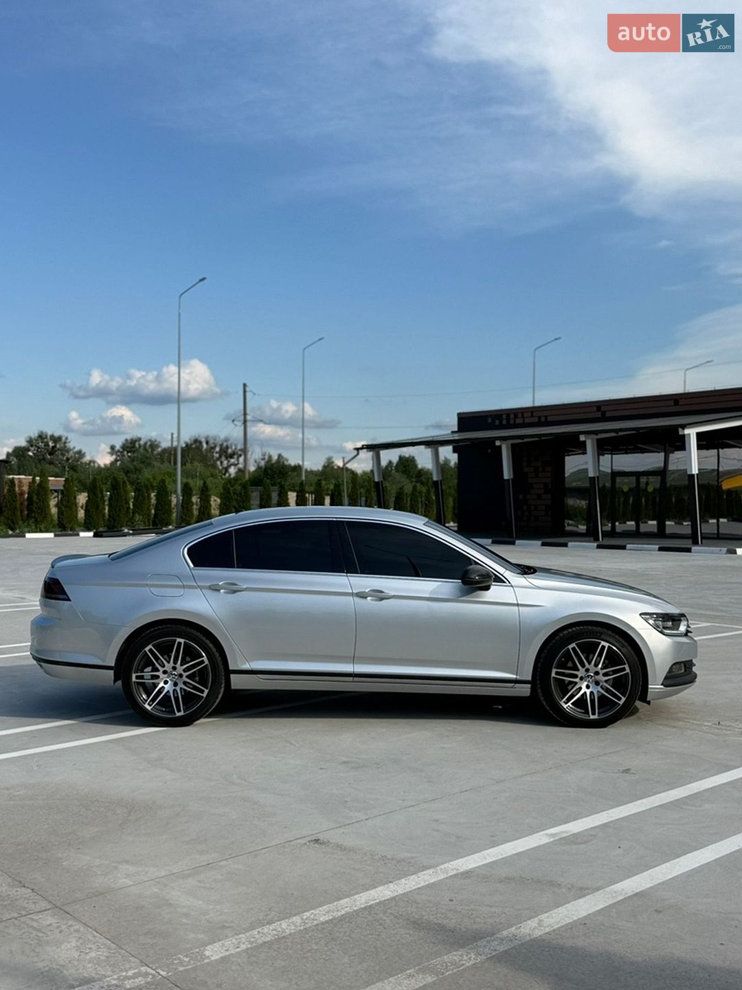 Volkswagen Passat 2015 VIN WVWZZZ3CZFE505501 фото оголошення 5 з 27