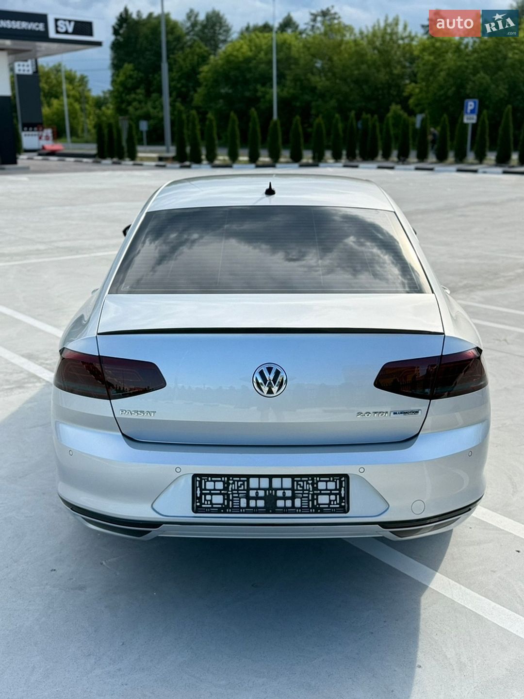 Volkswagen Passat 2015 VIN WVWZZZ3CZFE505501 фото оголошення 8 з 27