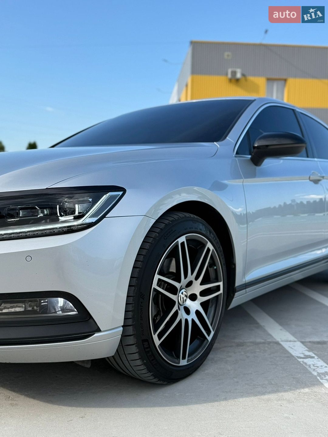Volkswagen Passat 2015 VIN WVWZZZ3CZFE505501 фото оголошення 15 з 27